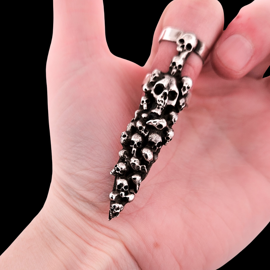 Catacombes Claw X-Long Sterling Silver