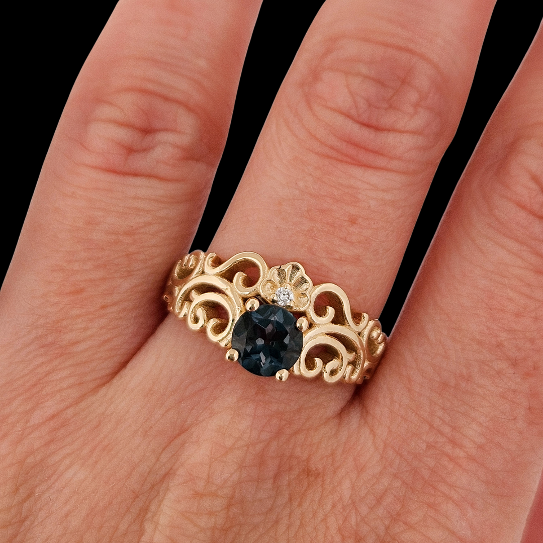 SheShell Ring - London Blue Topaz, Diamond and Gold - Inchoo Bijoux