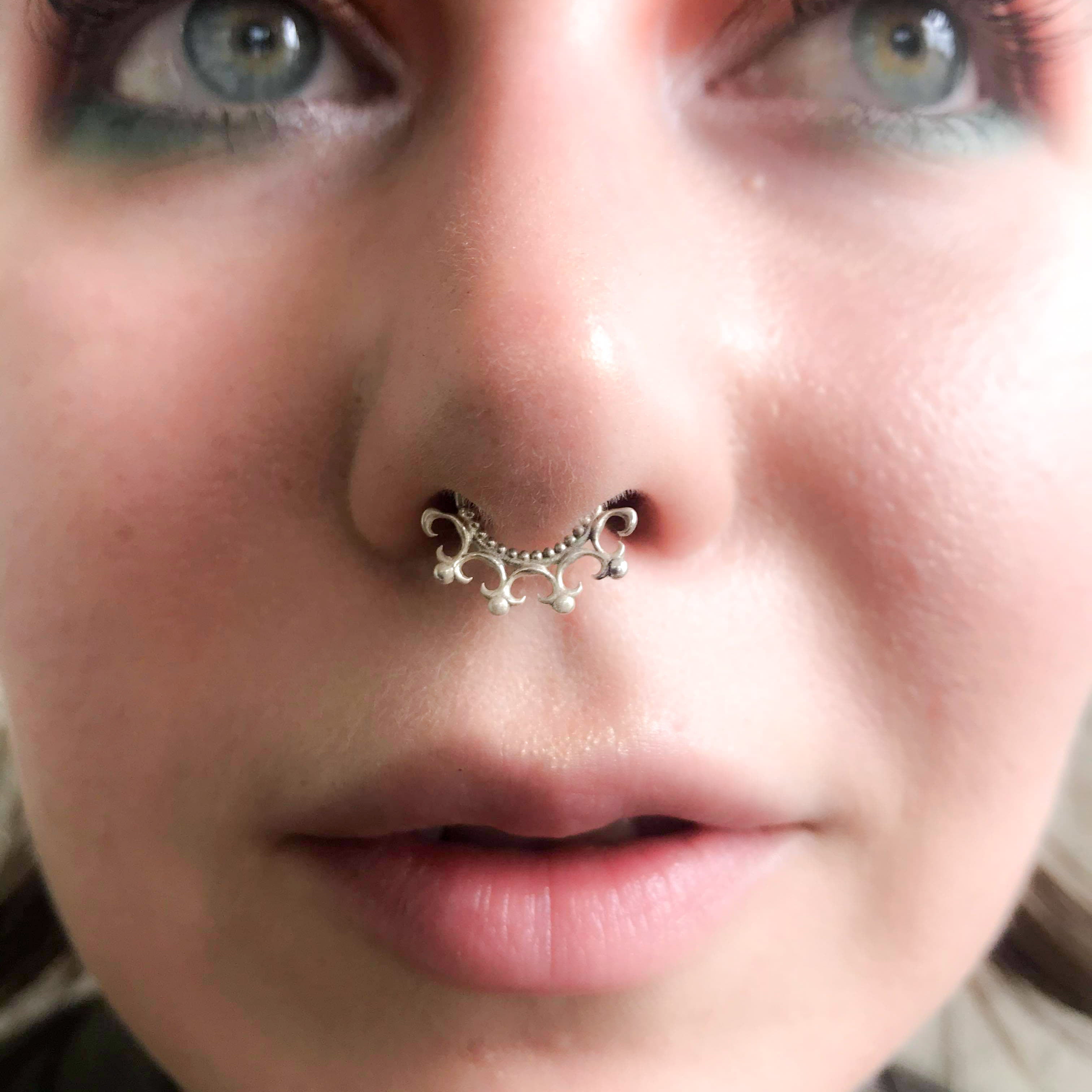 Delicate Gothic Lace Septum