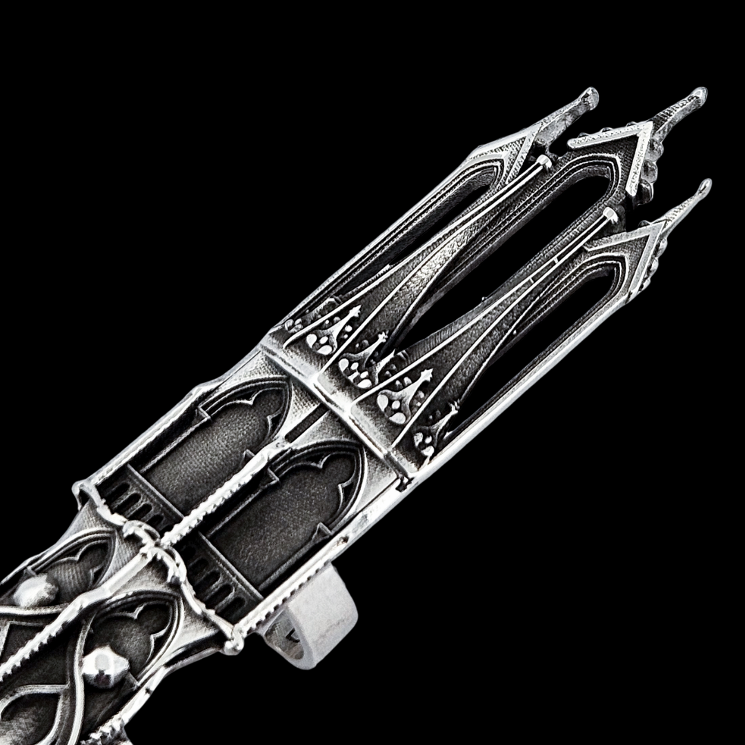 Temple of Temptations Oversized Fake Nail Ring Claw