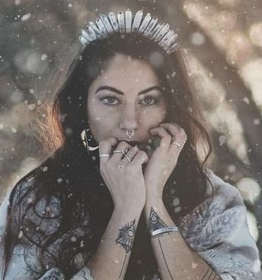 White Pearl Septum Ring - Inchoo Bijoux