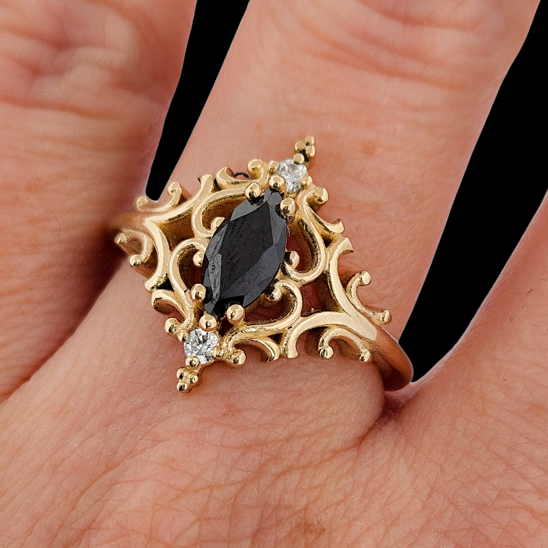 La Marquise Ring - Gold, Black Onyx and Diamonds - Inchoo Bijoux