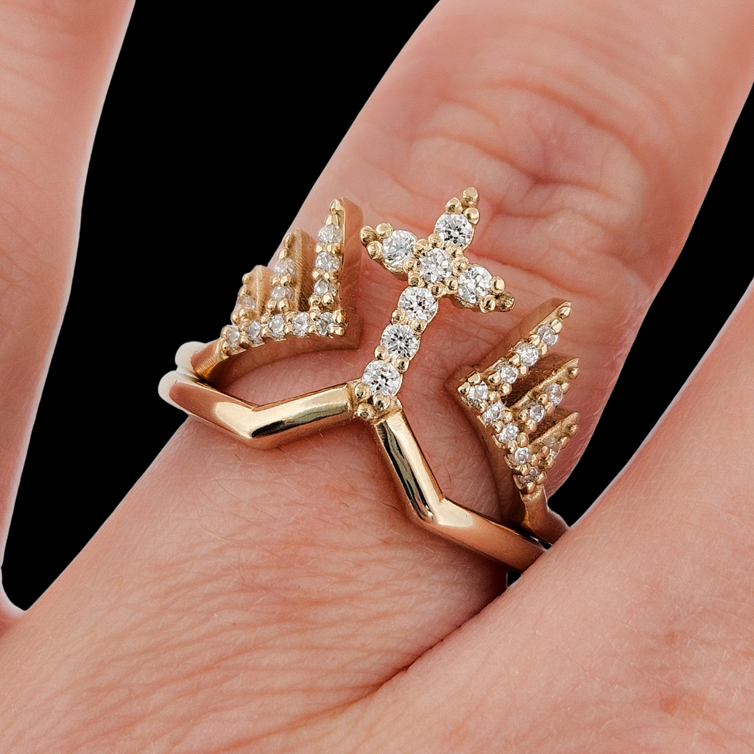 The Aura Stackable Ring - Solid Gold and Diamonds - Inchoo Bijoux