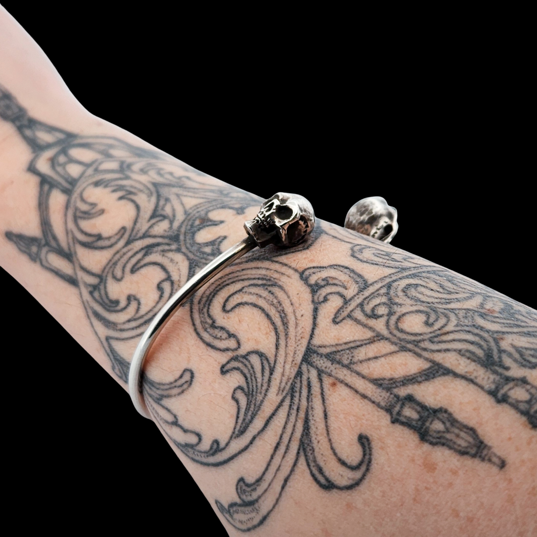 Sterling Silver Open Adjustable Skull Bracelet - Inchoo Bijoux