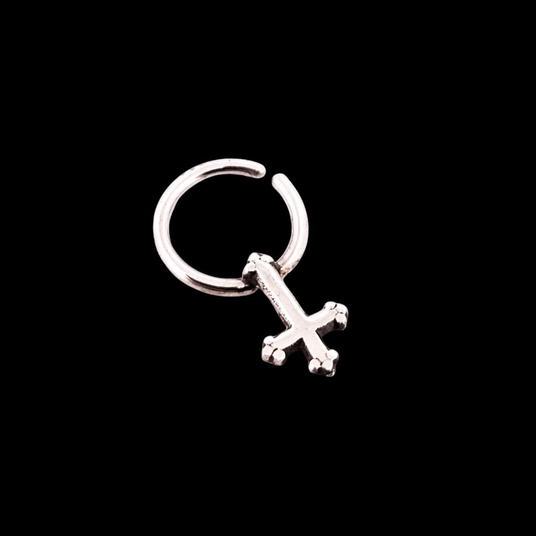 Tiny Inverted Trefoil Cross Septum Piercing Sterling Silver - Inchoo Bijoux