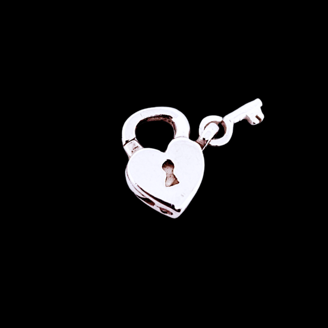 Tiny Heart Chain, Sterling Silver Heart Necklace - Inchoo Bijoux