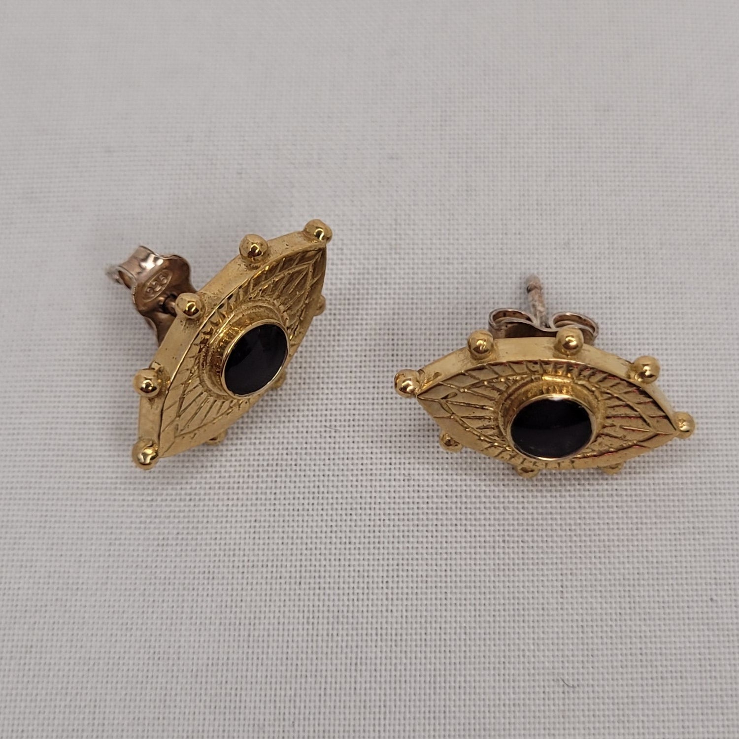 BO - Anima Eye - Earrings