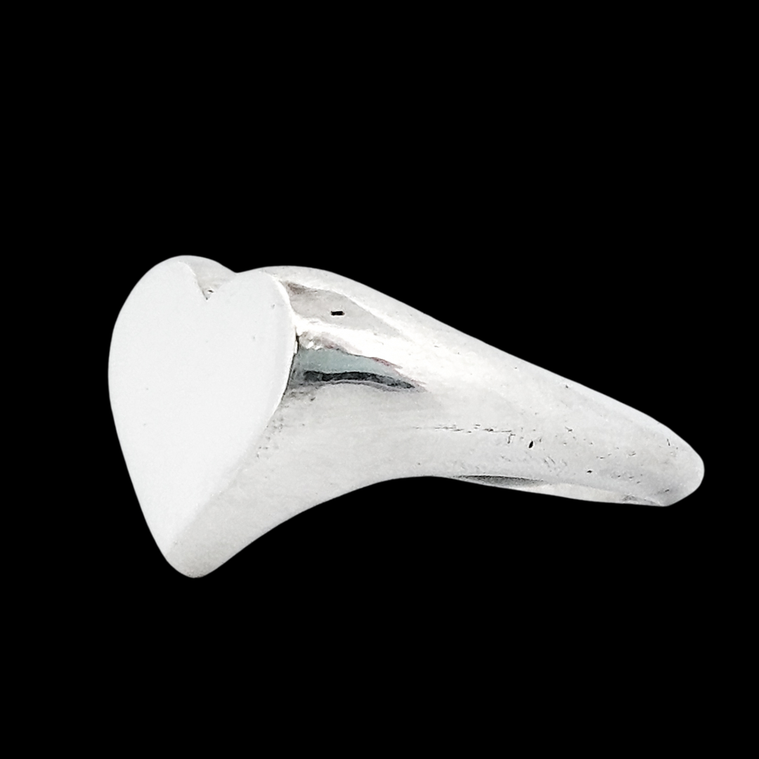 Heart Signet Ring - Sterling Silver - Inchoo Bijoux