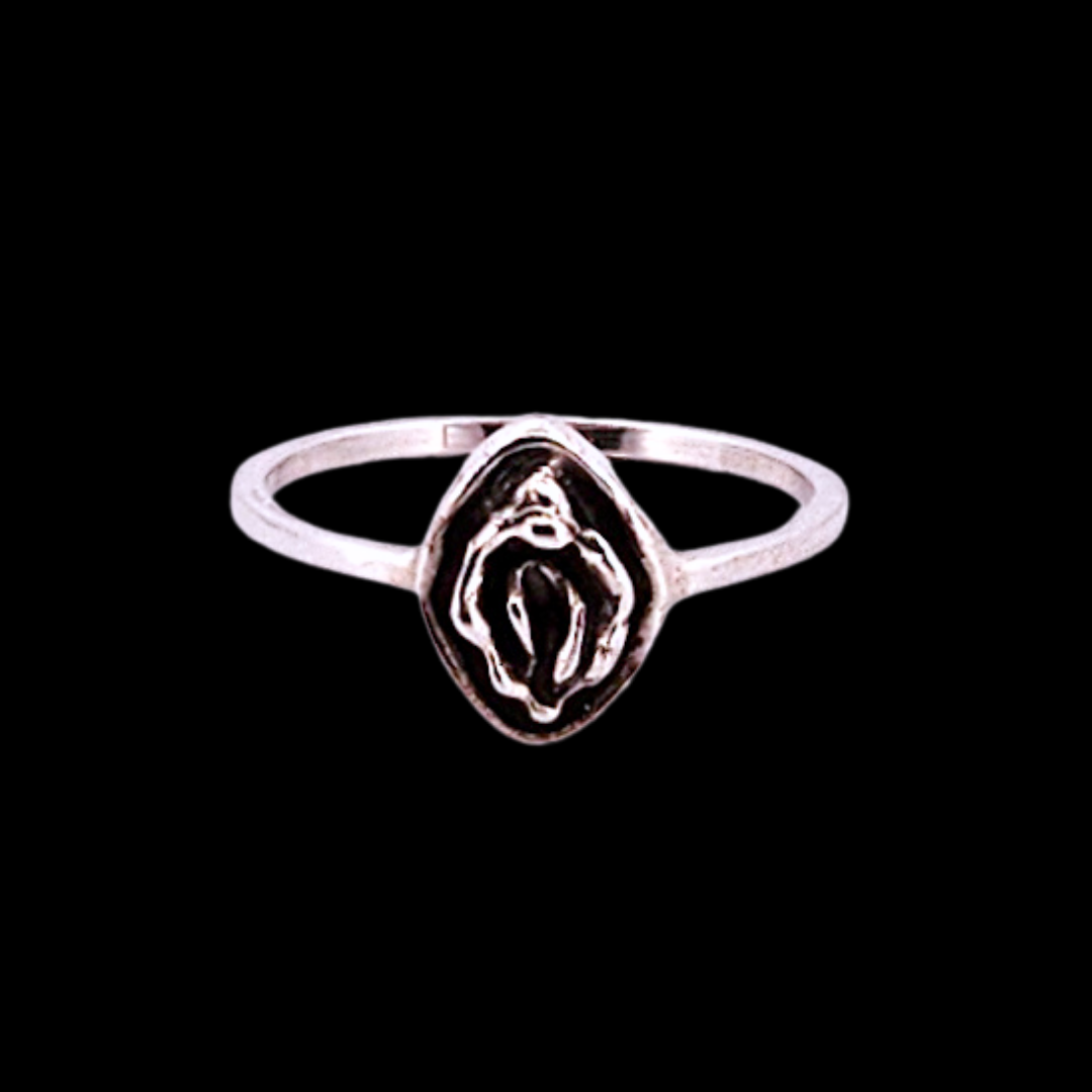 Small Cute Vulva Ring Sterling Silver