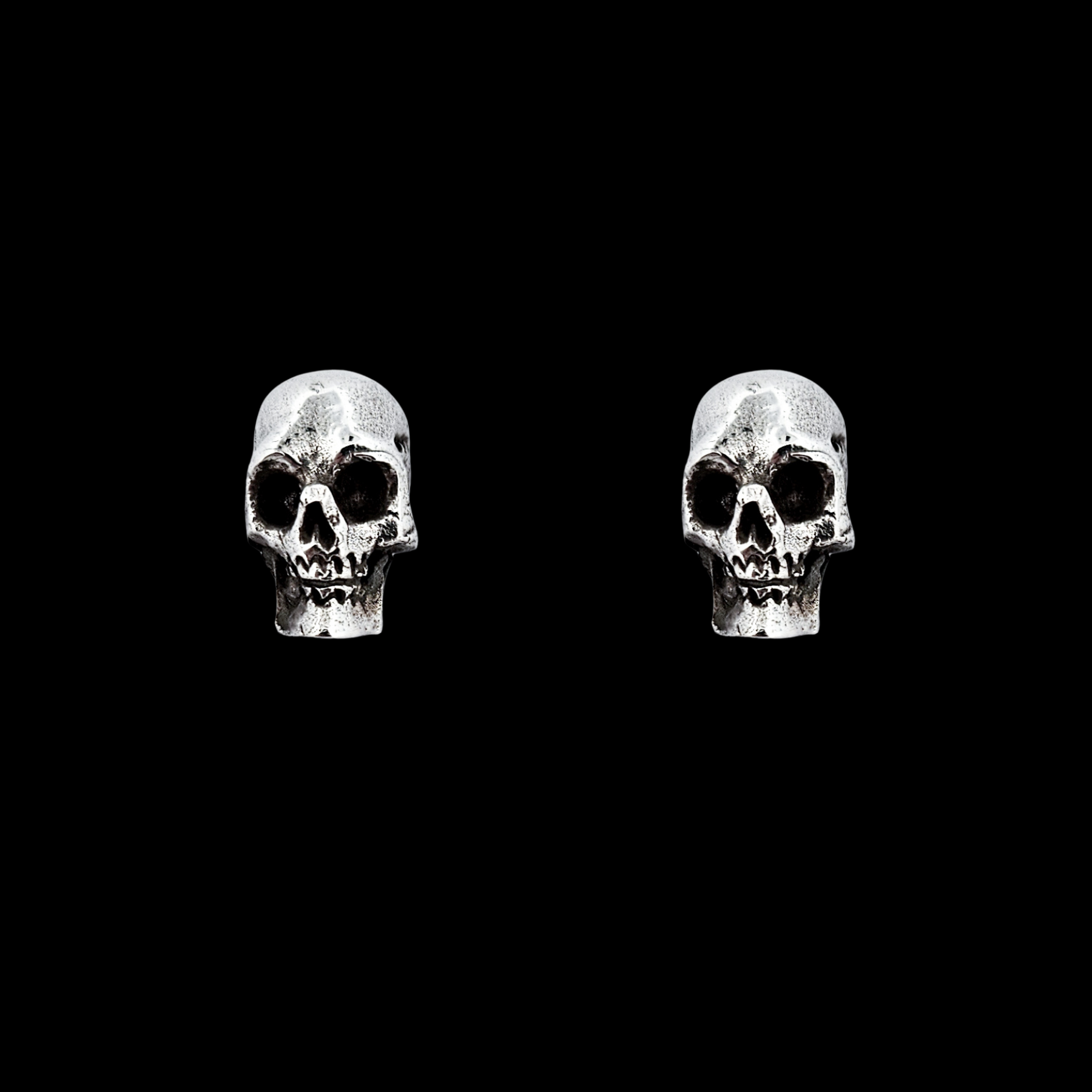 Rustic Skull Stud Post Earrings - Inchoo Bijoux