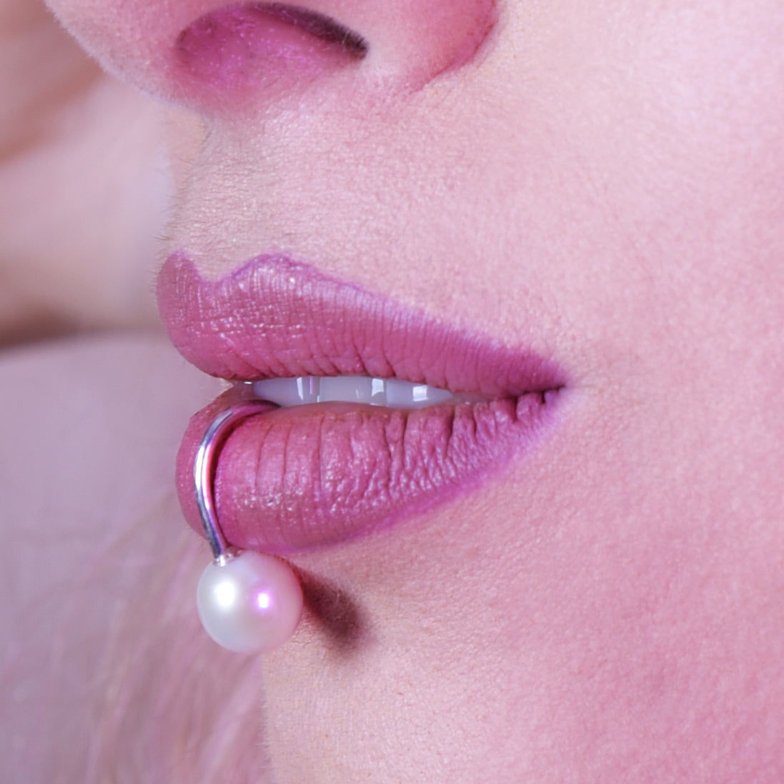 Pearl Fake Lip Ring - Inchoo Bijoux