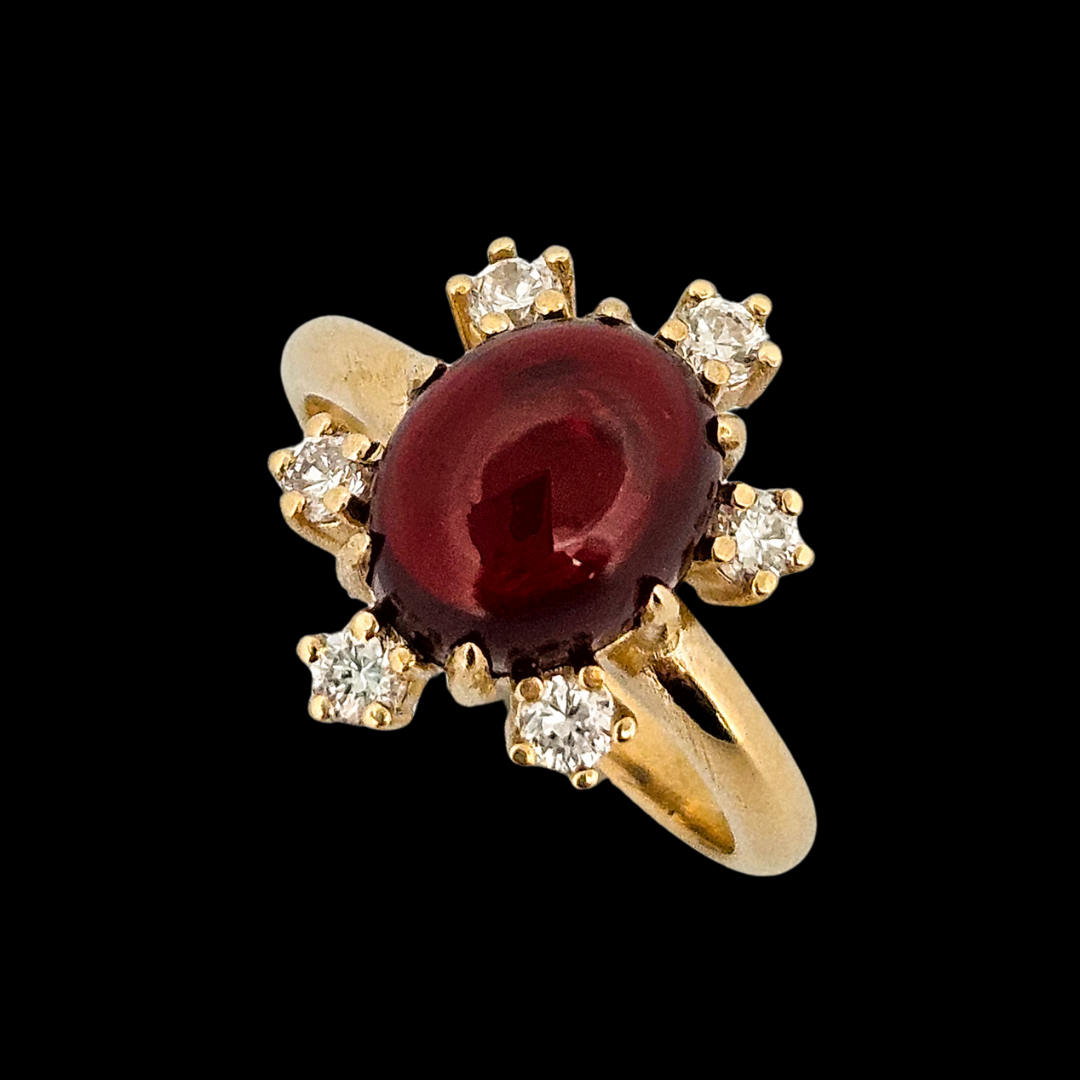 Celestial Glow Ring - Gold, Garnet and Diamonds - Inchoo Bijoux