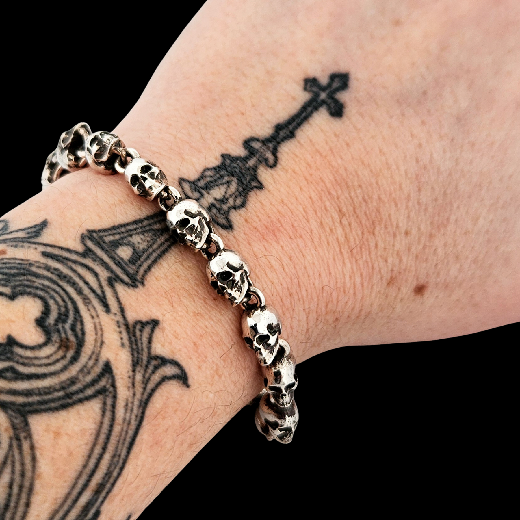 Small Sterling Silver Skull Bracelet - Inchoo Bijoux
