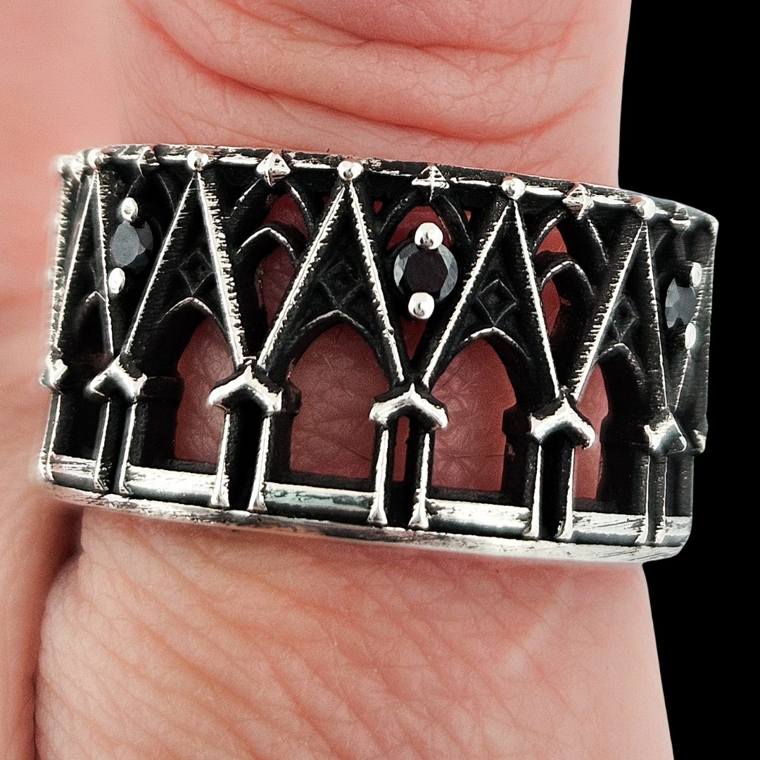Mystic Ring Band - Black Diamonds