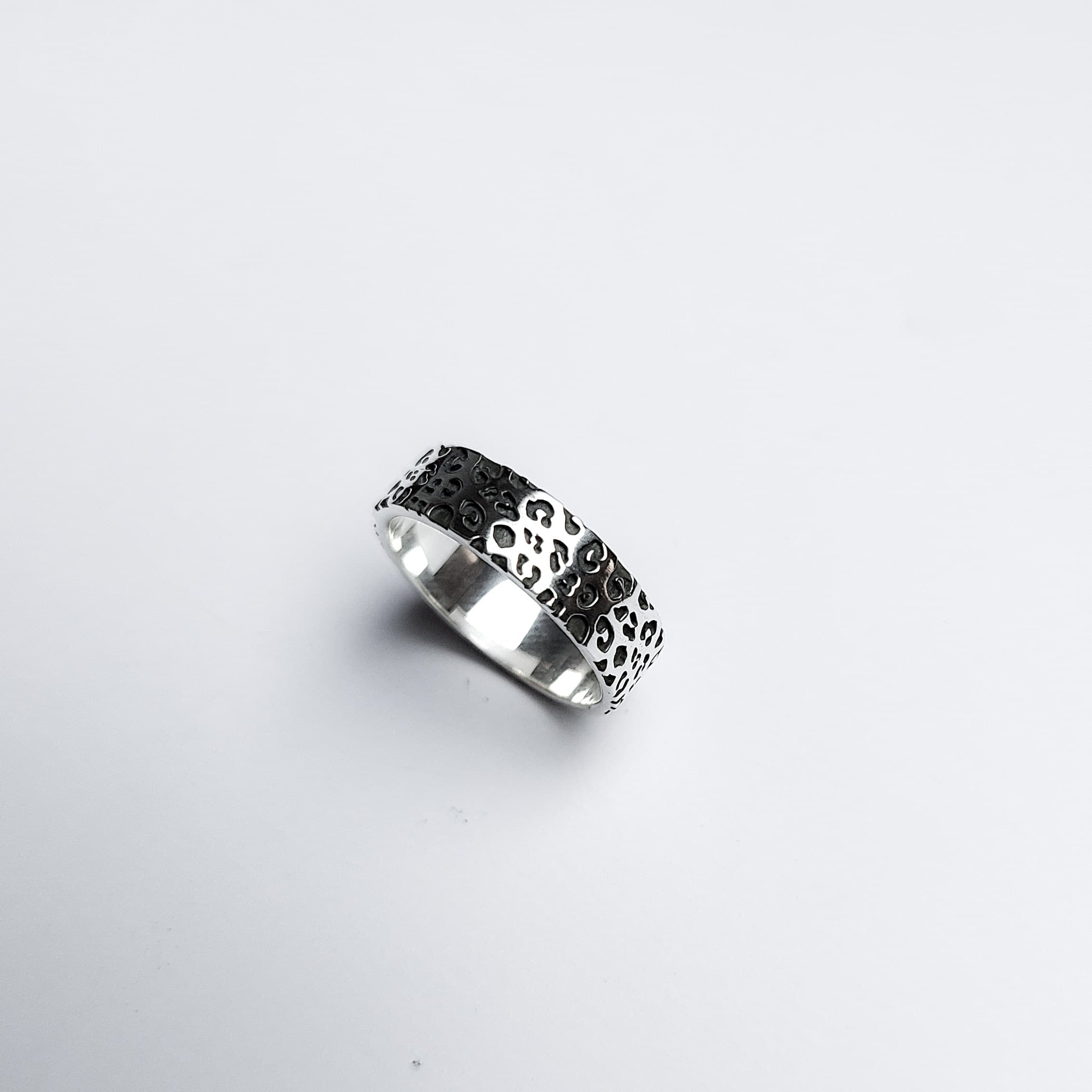 6mm Wide Leopard Print Ring Band-Ring-Inchoo Bijoux-Inchoo Bijoux