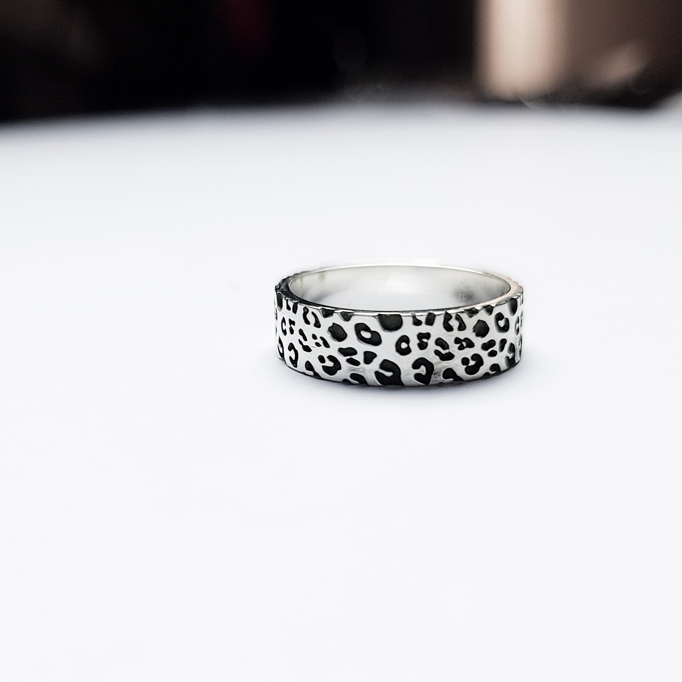 6mm Wide Leopard Print Ring Band-Ring-Inchoo Bijoux-Inchoo Bijoux