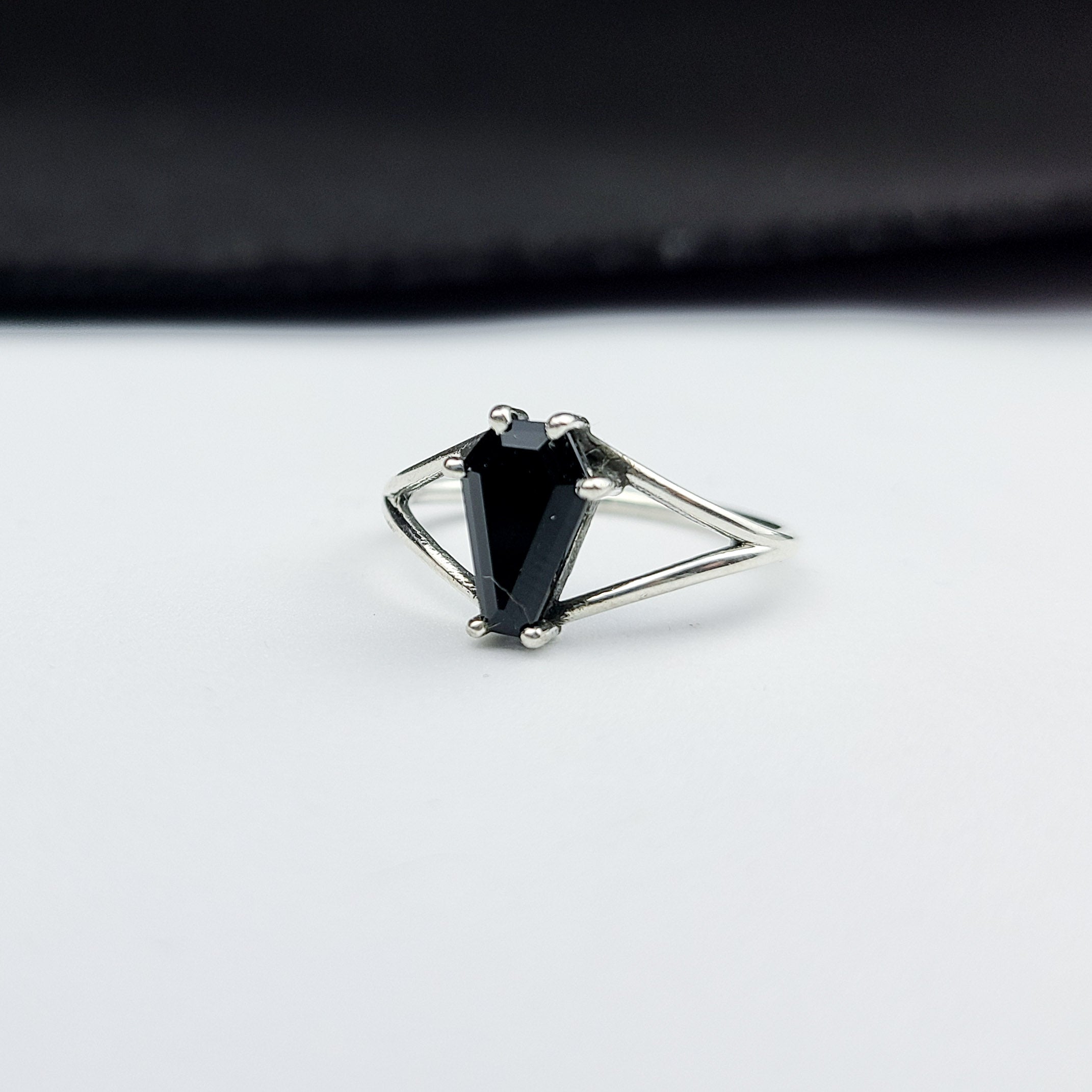 Cute Coffin Split Open Band Sterling Silver Ring (6x9) - Color Selection - Inchoo Bijoux