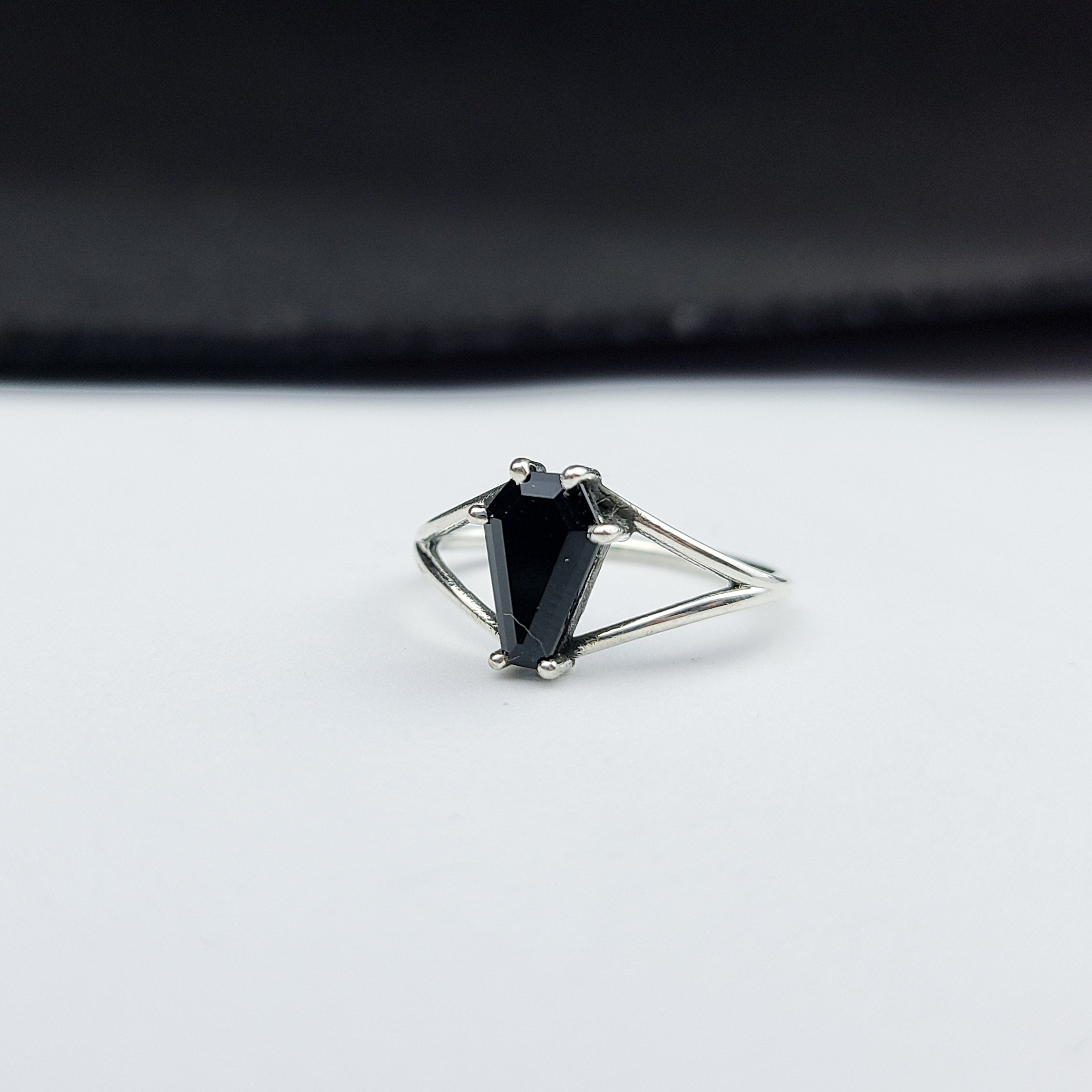 Cute Coffin Split Open Band Sterling Silver Ring (6x9) - Color Selection - Inchoo Bijoux