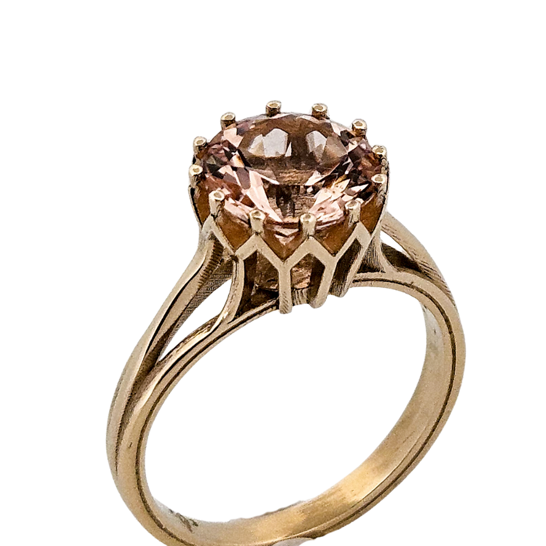 Veneration Ring - Gold and Morganite Engagement Ring - Inchoo Bijoux