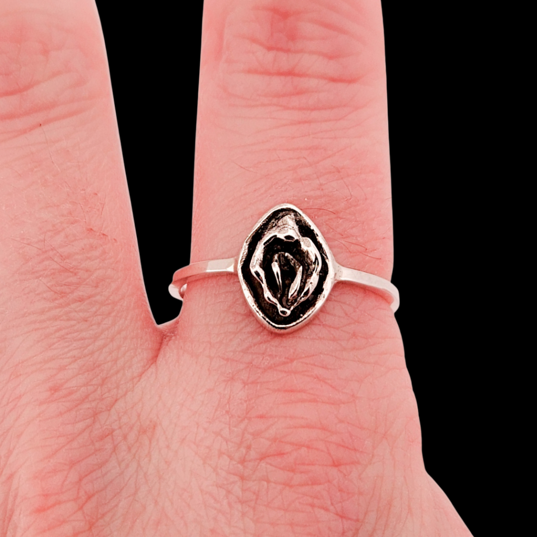 Small Cute Vulva Ring Sterling Silver