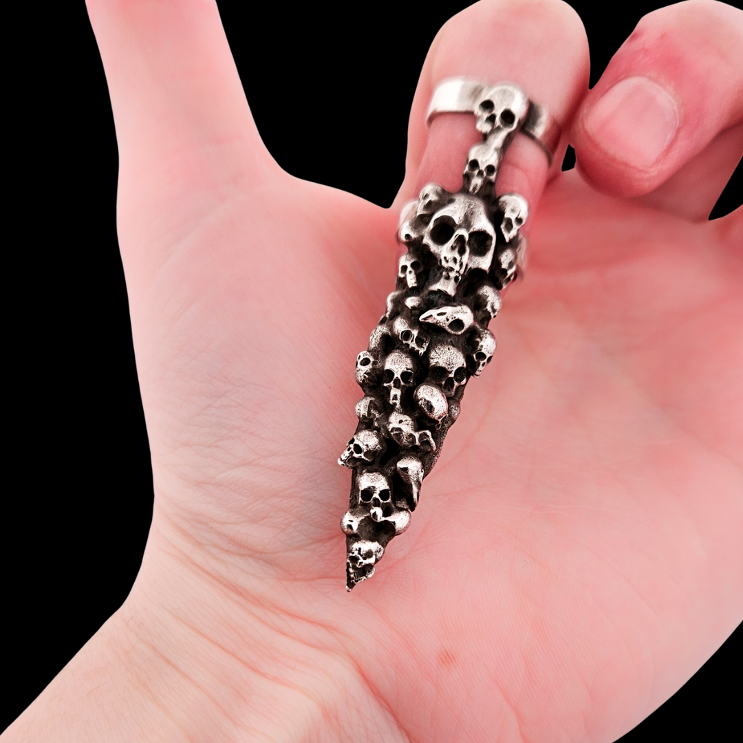 Catacombes Claw X-Long Sterling Silver