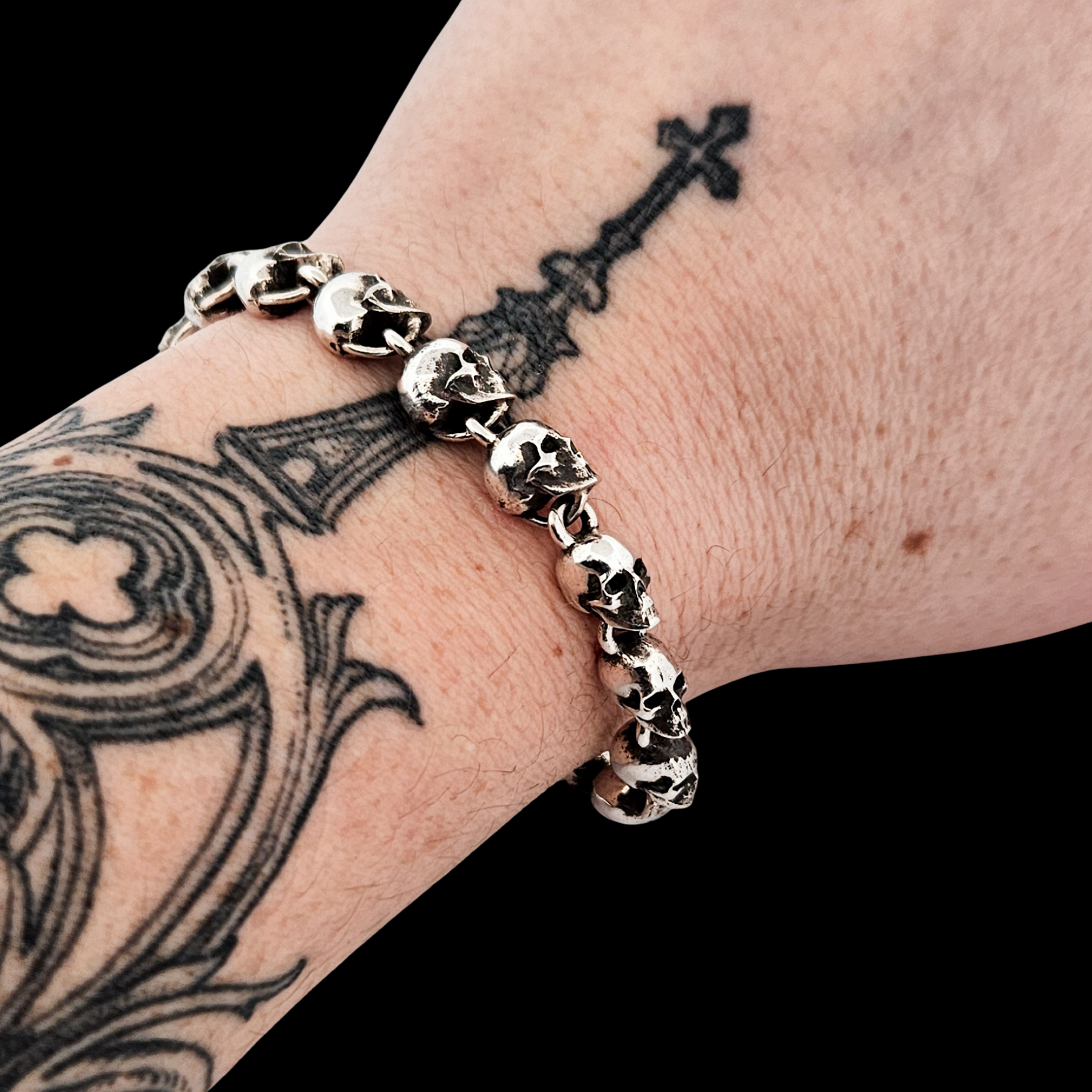 Small Sterling Silver Skull Bracelet - Inchoo Bijoux