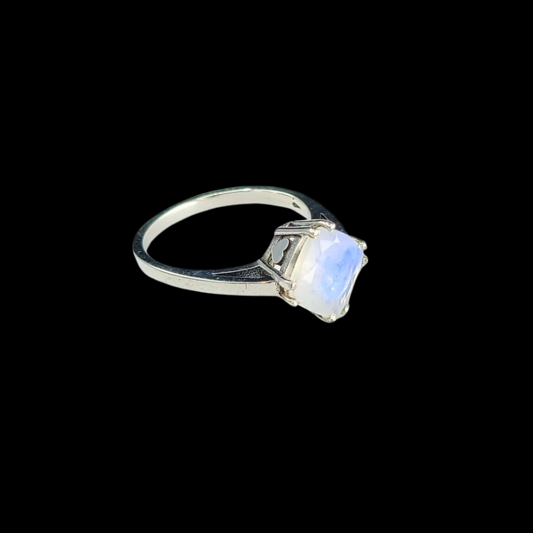 Big Rainbow Moonstone Ring