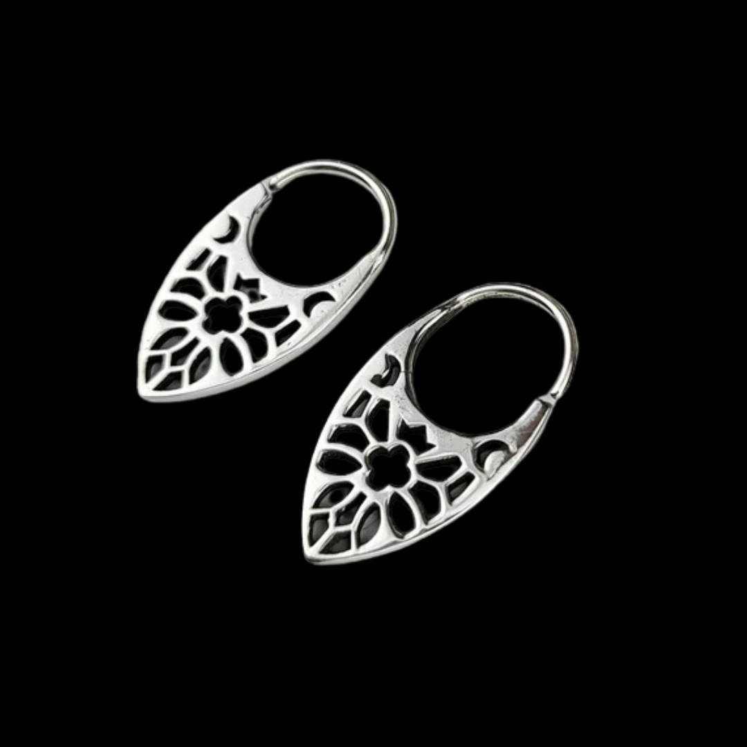 Pair of Delicate Cathedral Hoop Earrings - Inchoo Bijoux