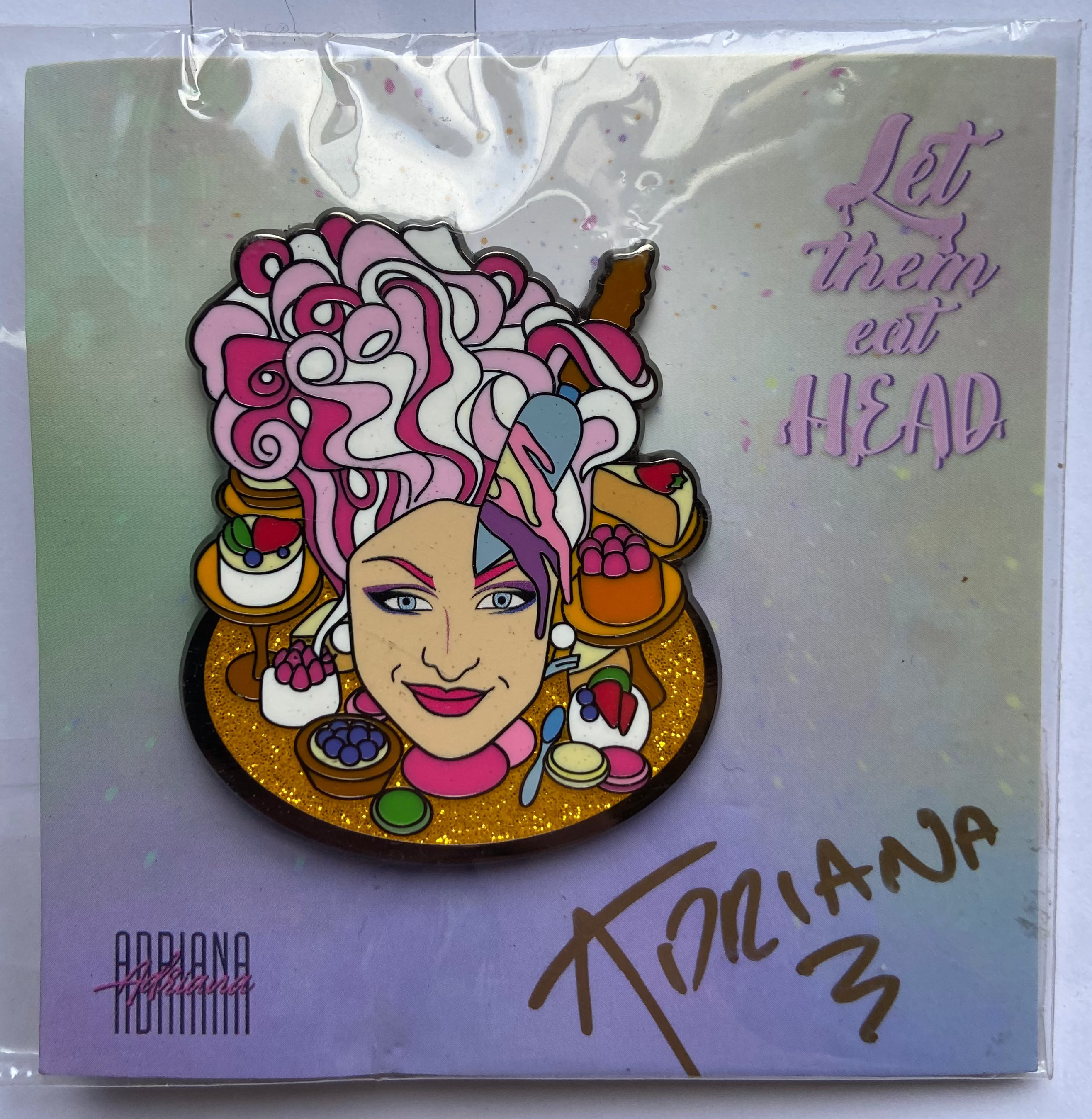 Adriana,s Marie-Antoinette pin