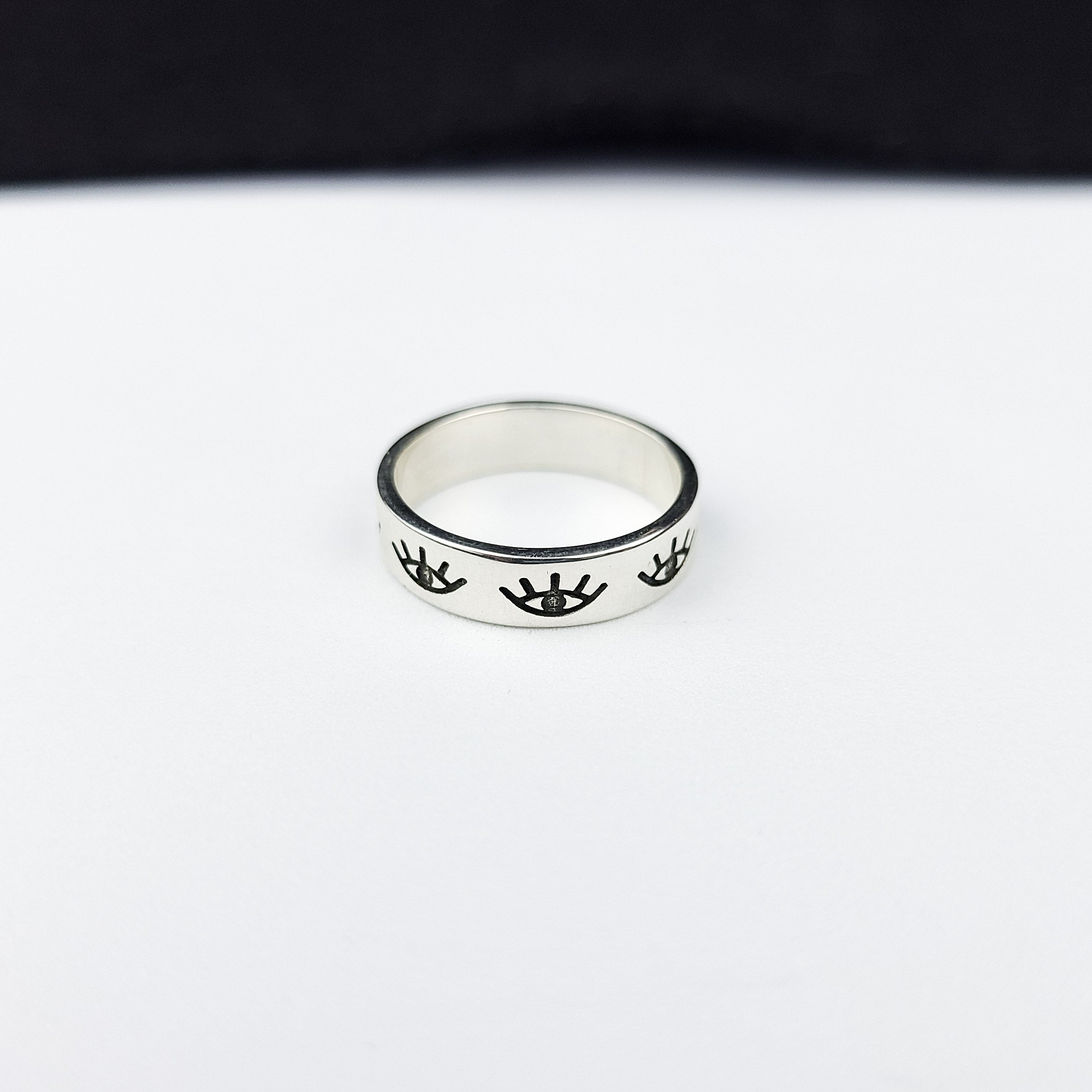 Silver Evil Eye Ring Band - Inchoo Bijoux