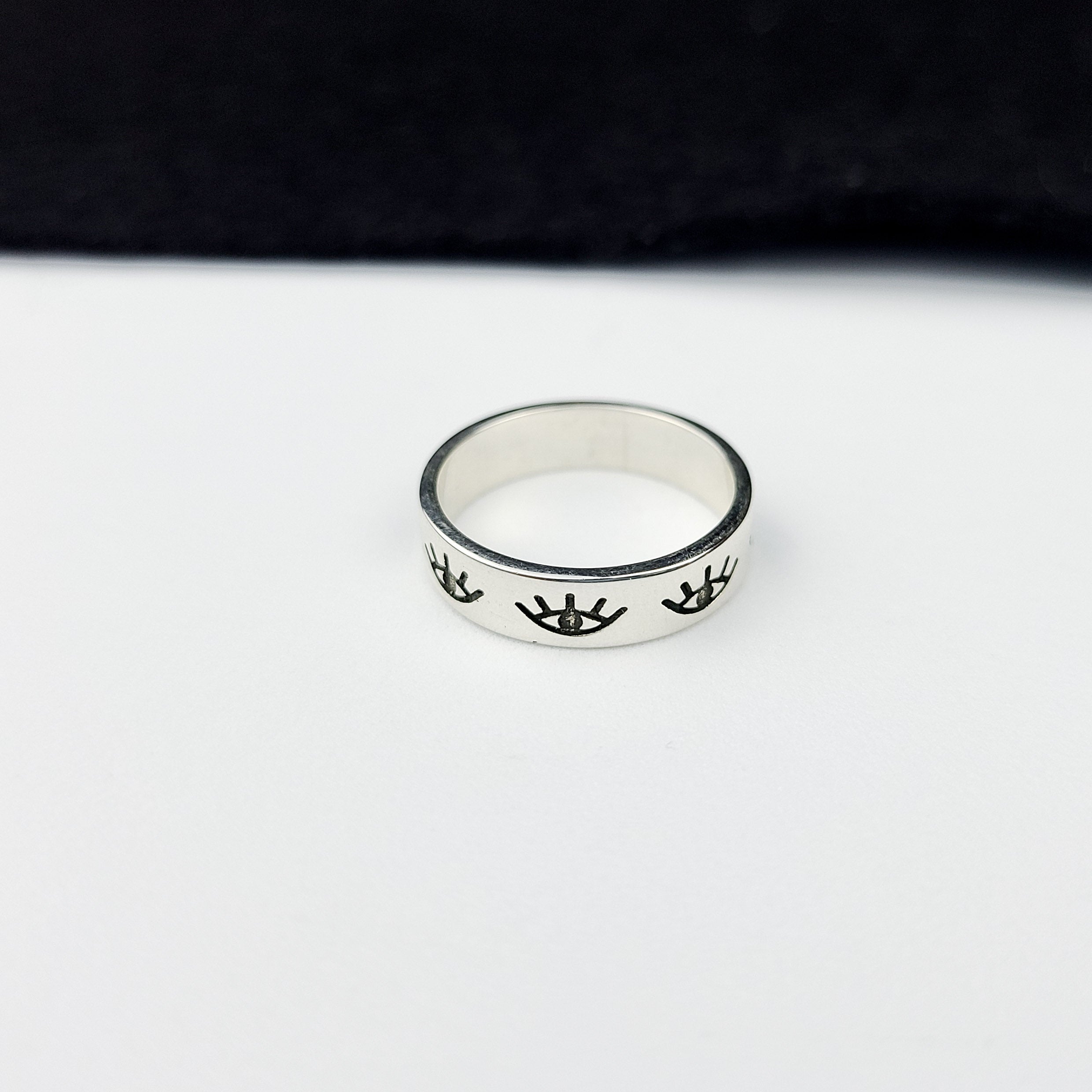 Silver Evil Eye Ring Band - Inchoo Bijoux