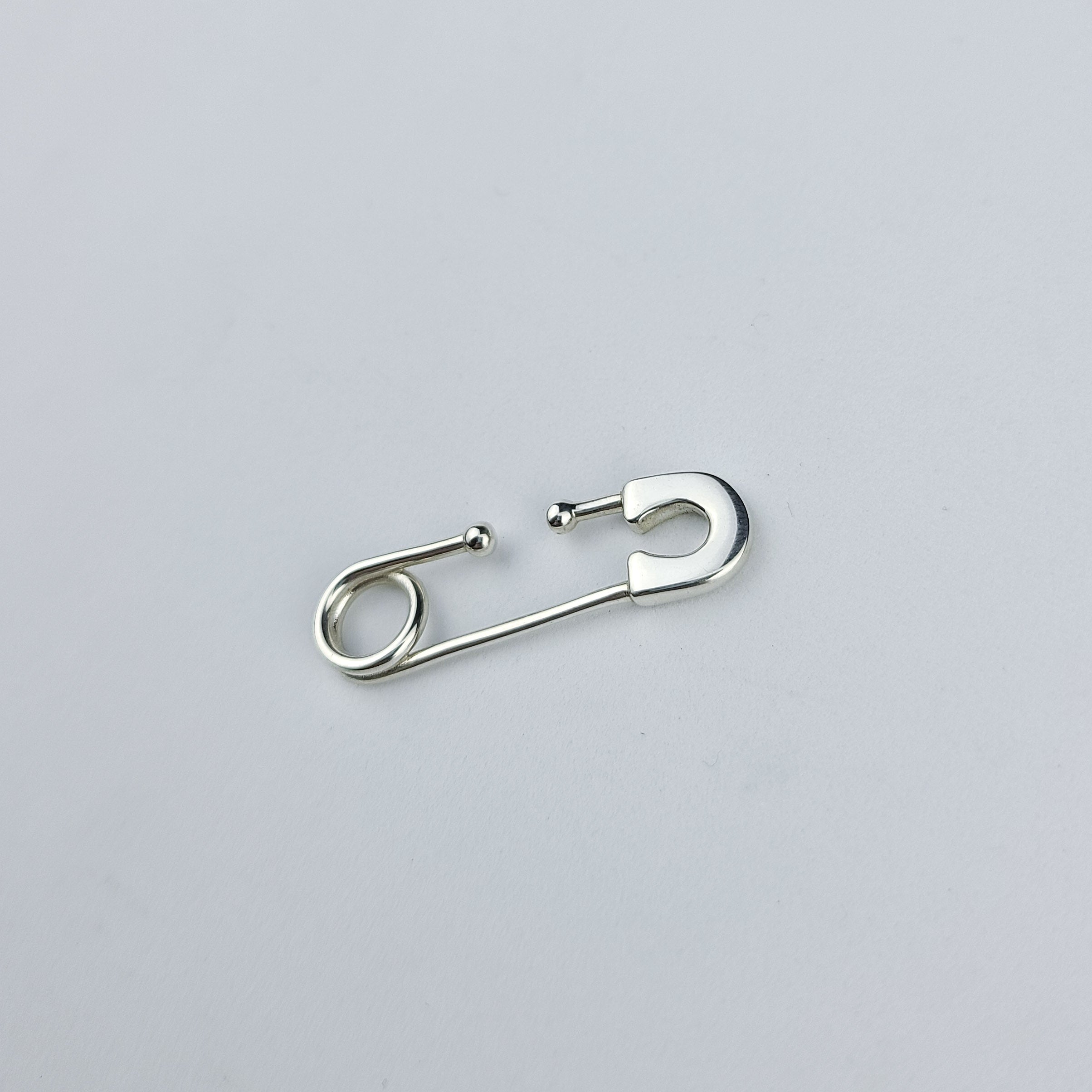 Safety Pin Septum - Cartillage Piercing