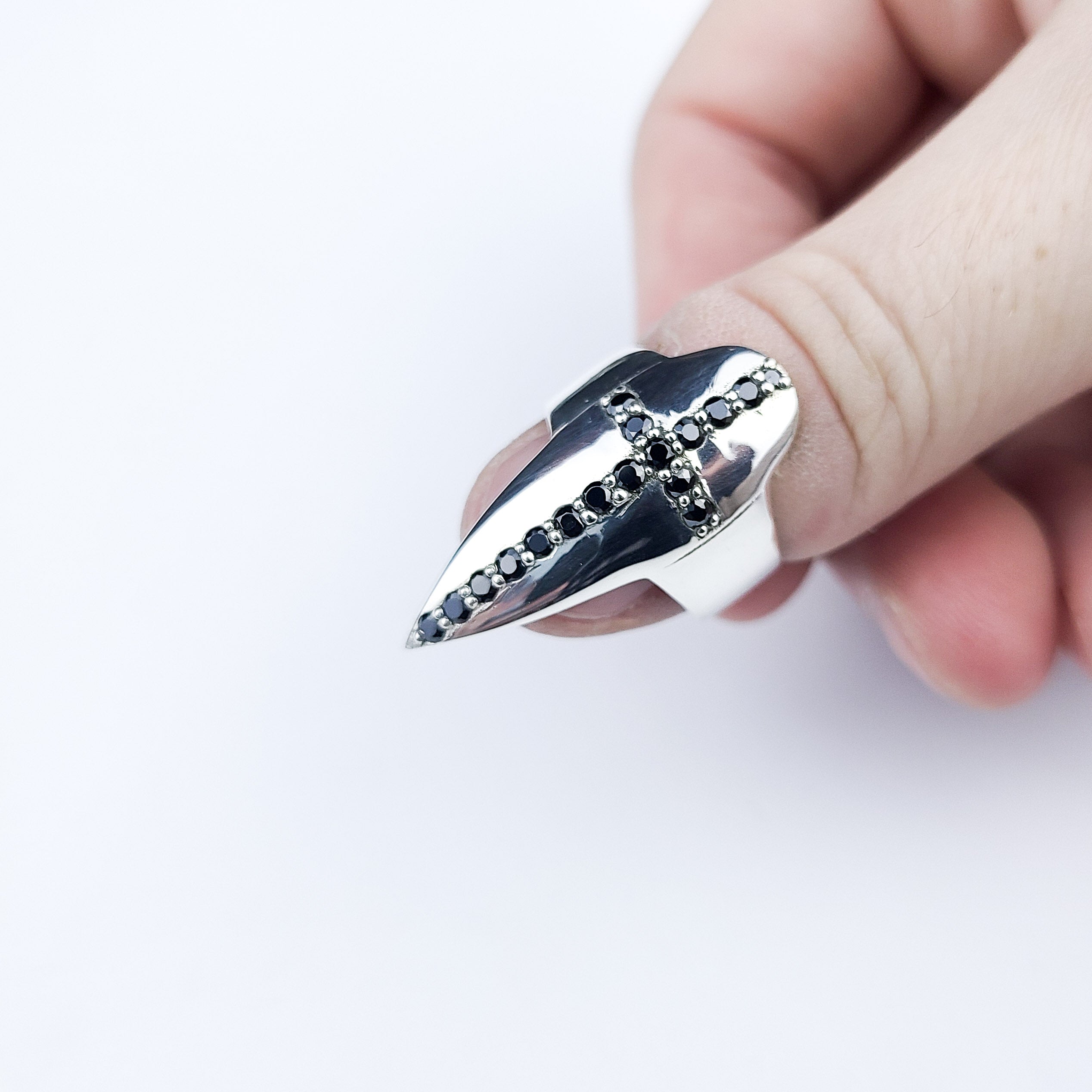 Black Diamond Cross Fake Nail Ring Claw - Inchoo Bijoux