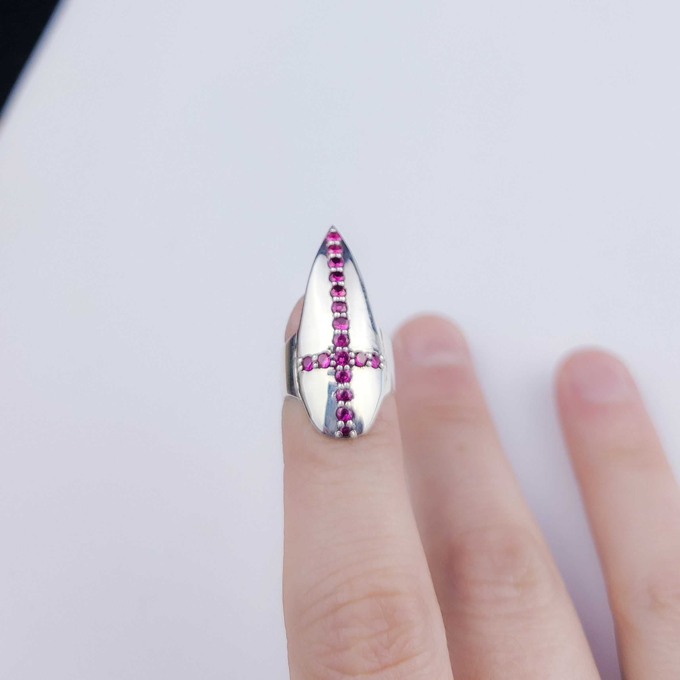 Ruby Red Cross Fake Nail Claw - Inchoo Bijoux