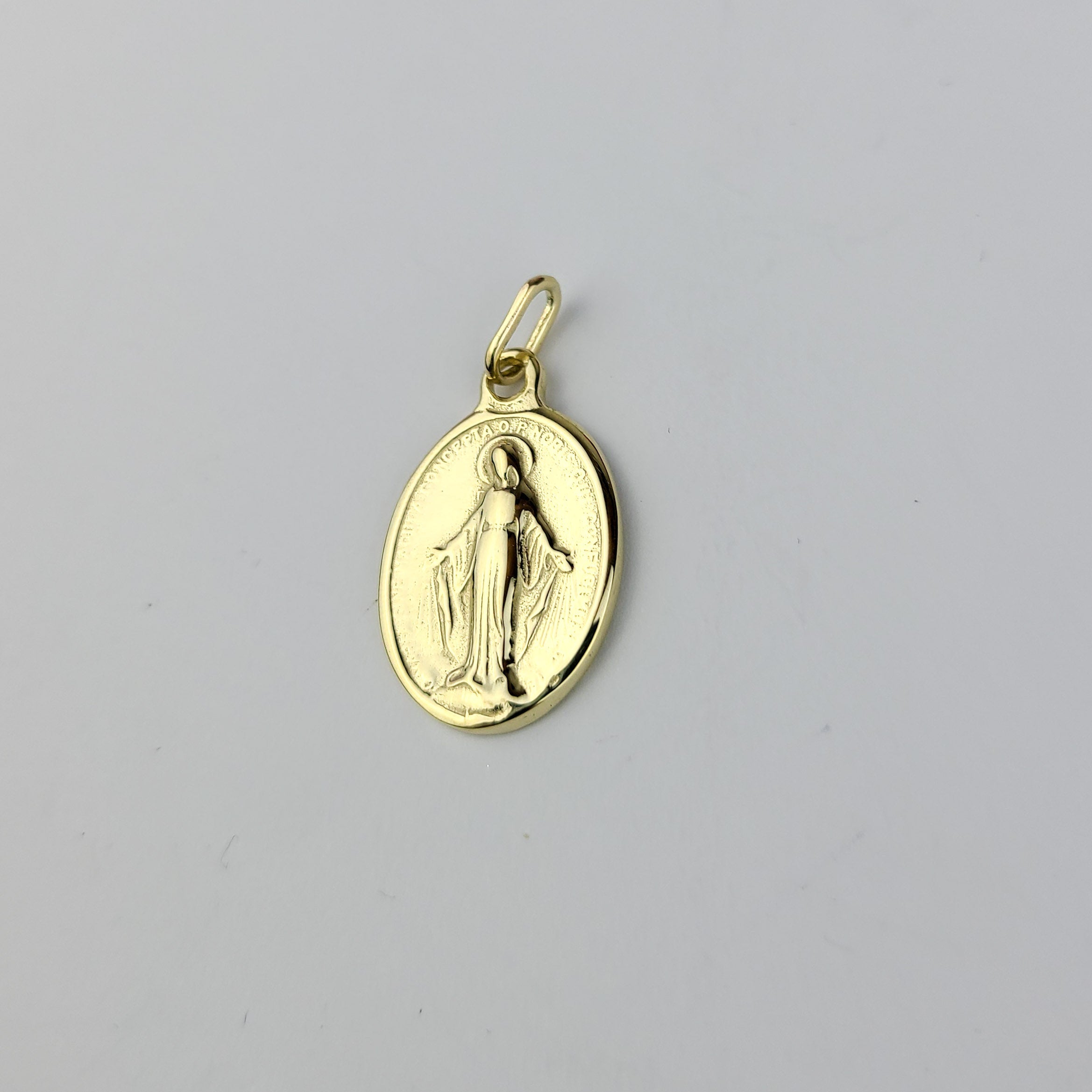 Mary Medaillon Pendant - Gold Options