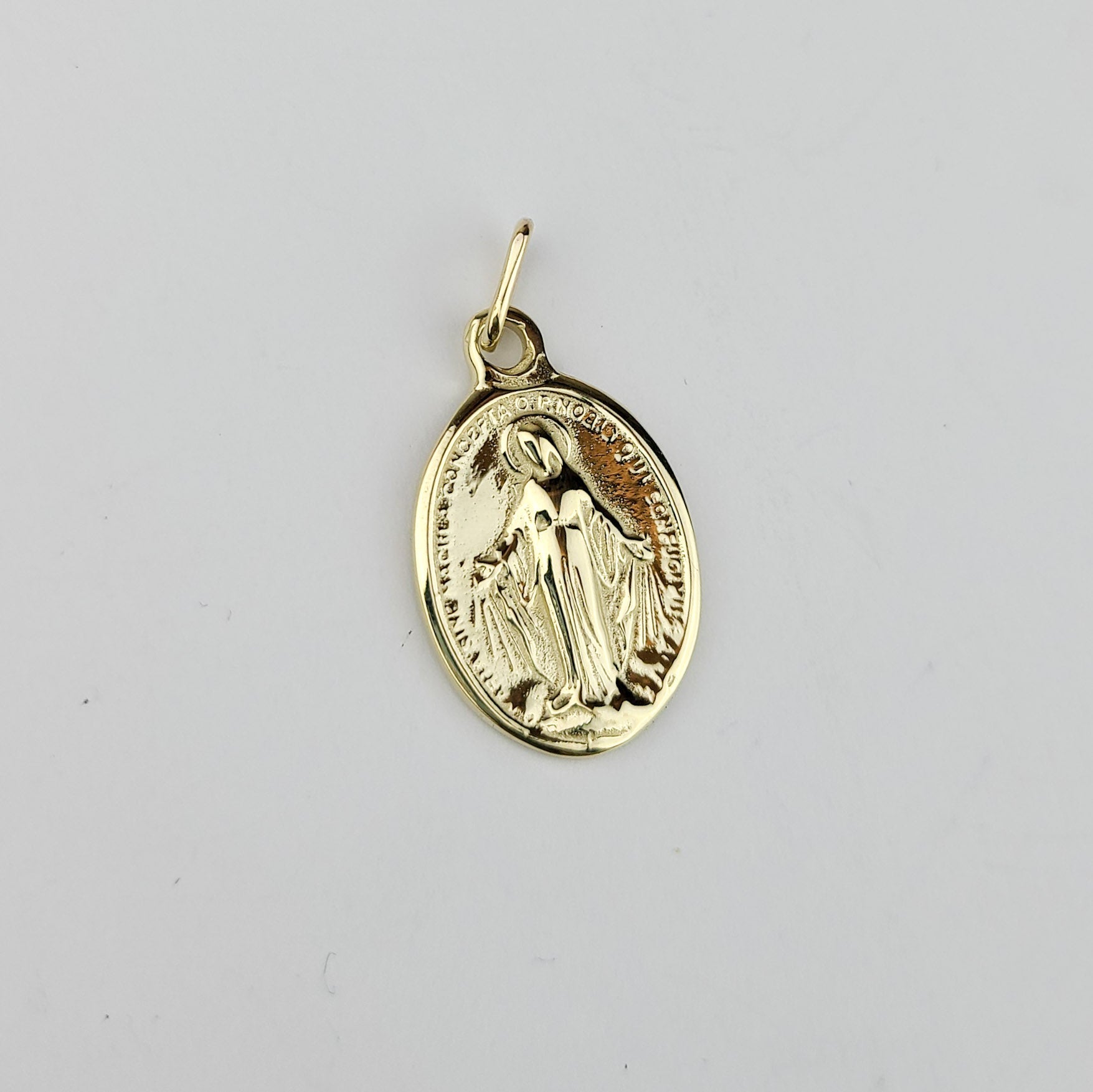 Mary Medaillon Pendant - Gold Options