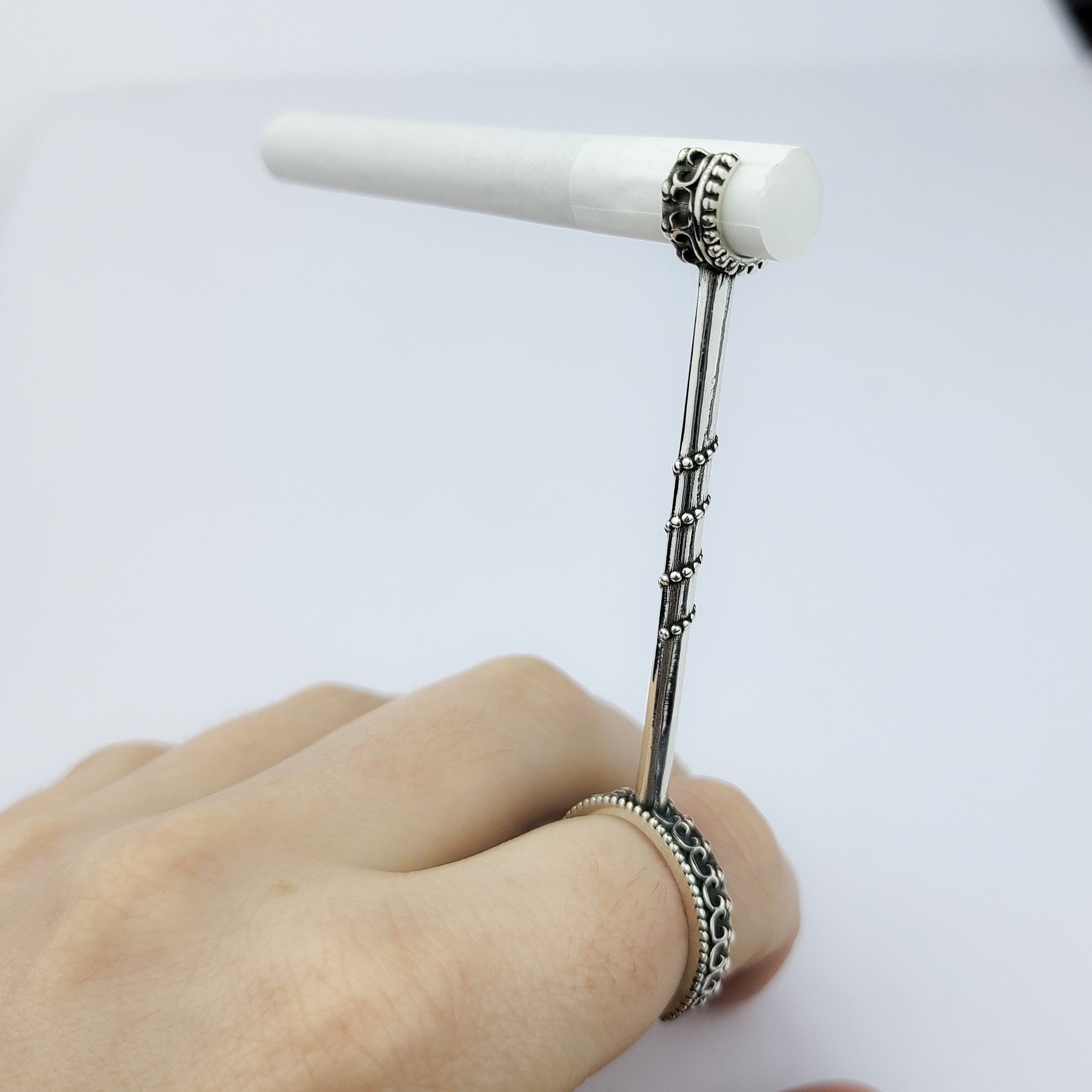 The Queens Crown Blunt Holder