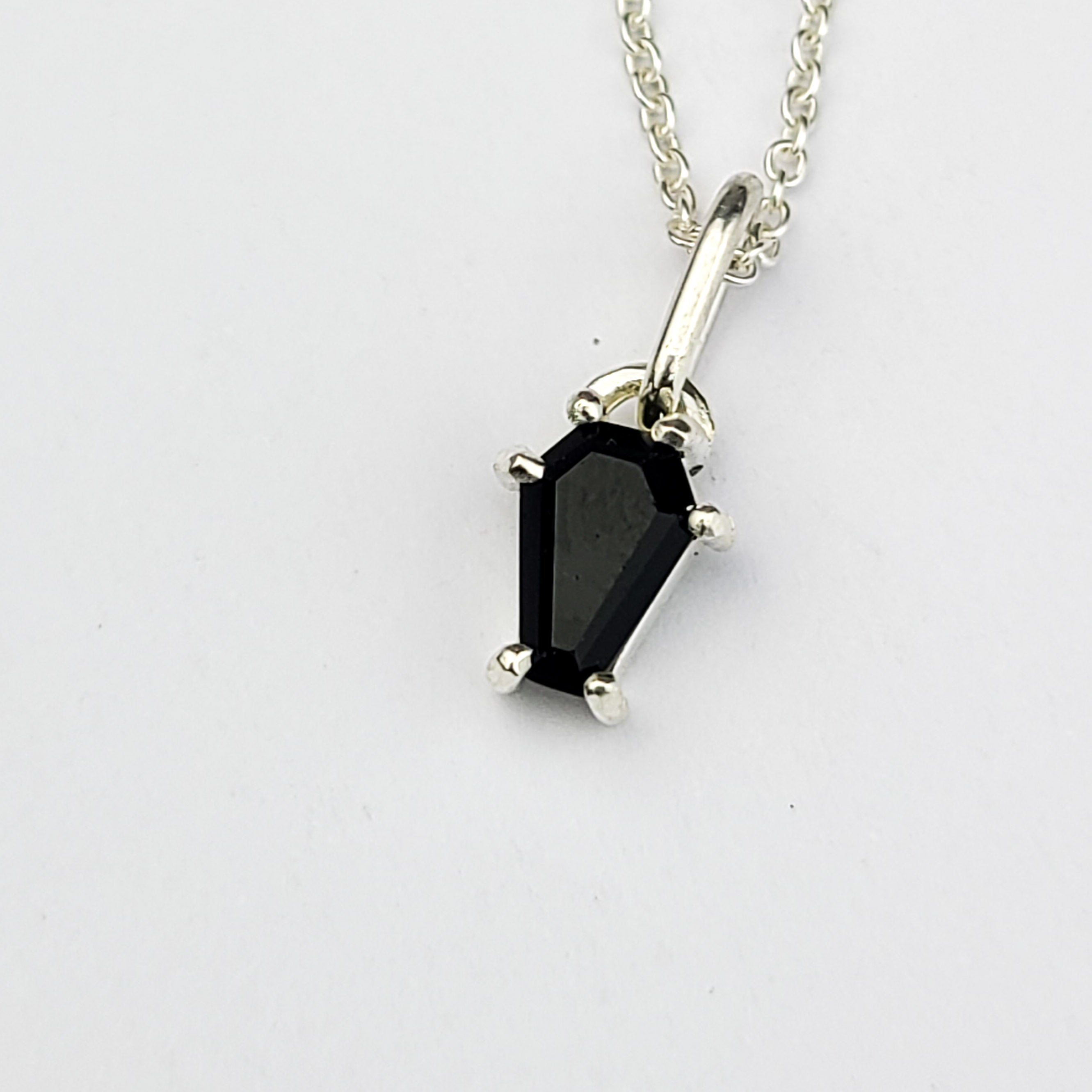 Tiny Black Coffin Pendant - Inchoo Bijoux