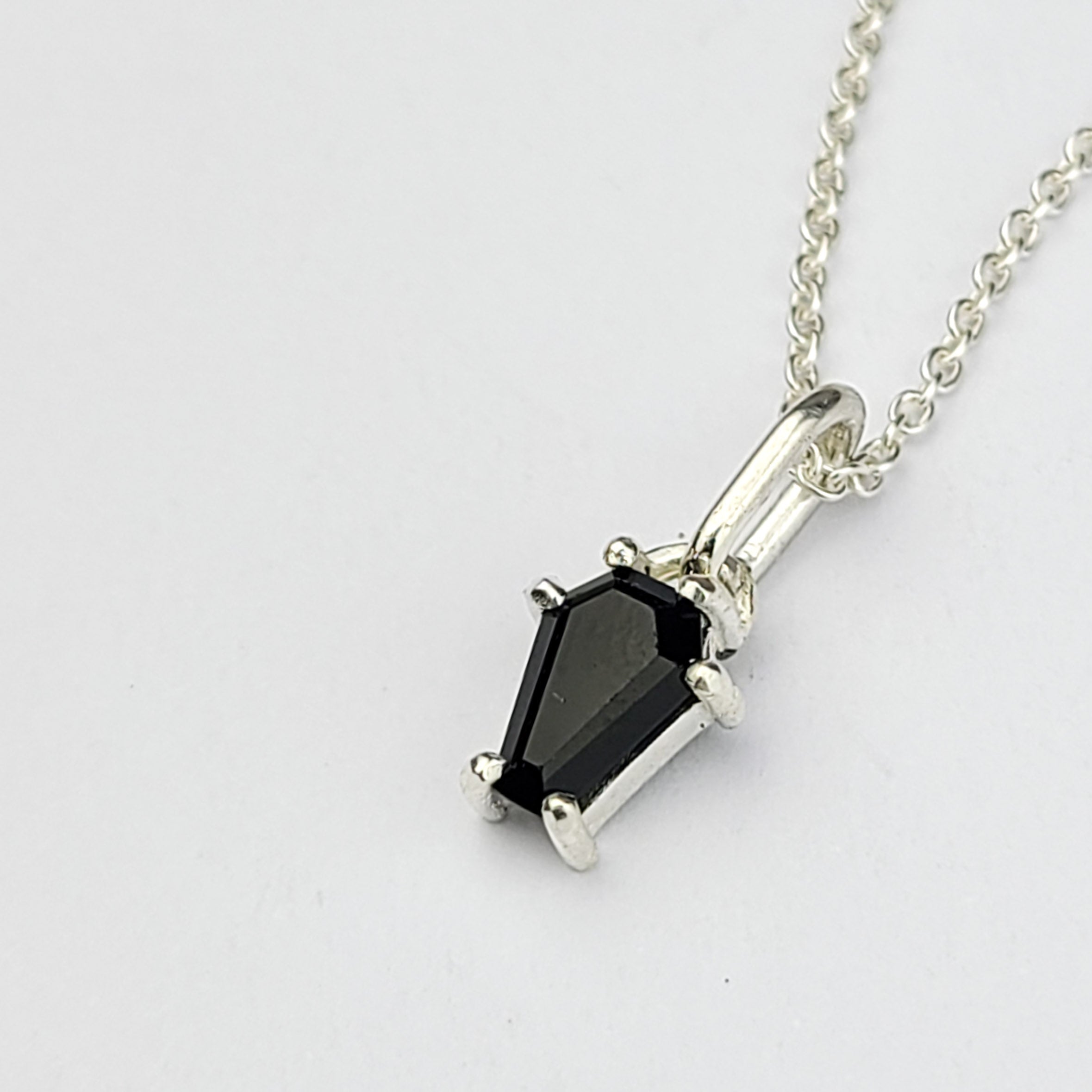 Tiny Black Coffin Pendant - Inchoo Bijoux