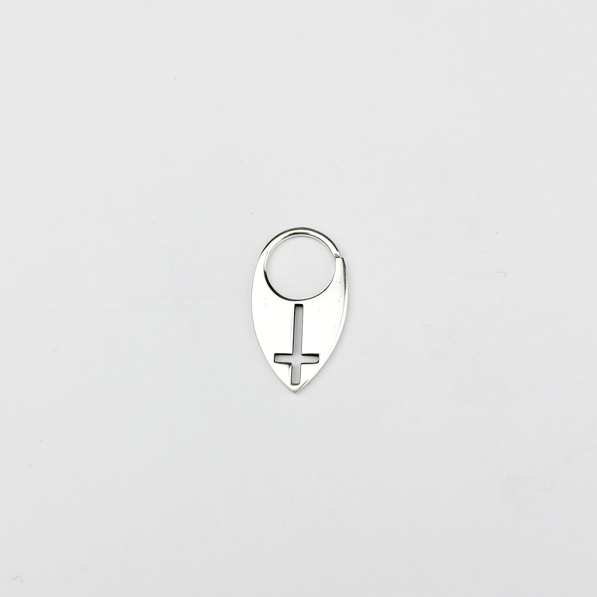 Inverted Cross Septum Ring