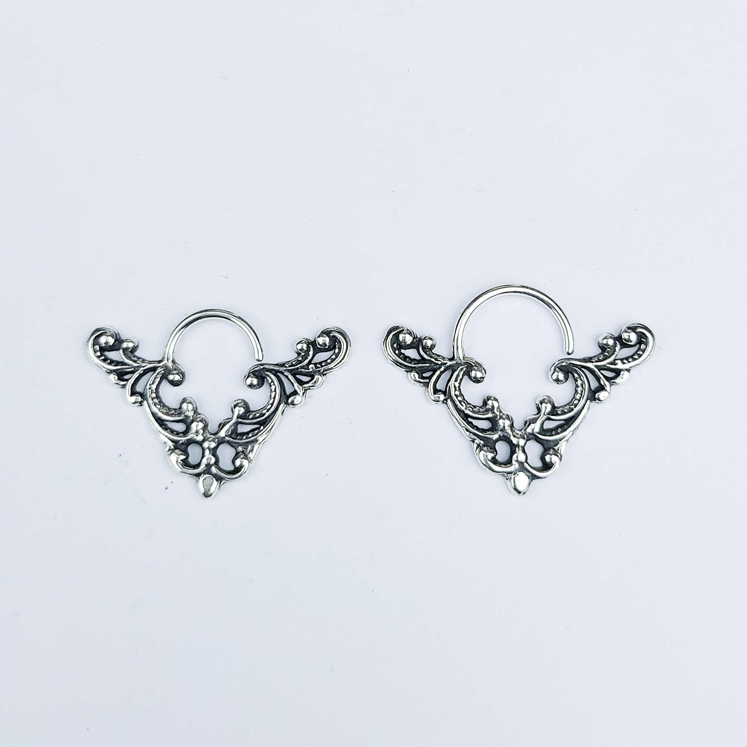 Big Lace Chevron Triangle Septum - Inchoo Bijoux