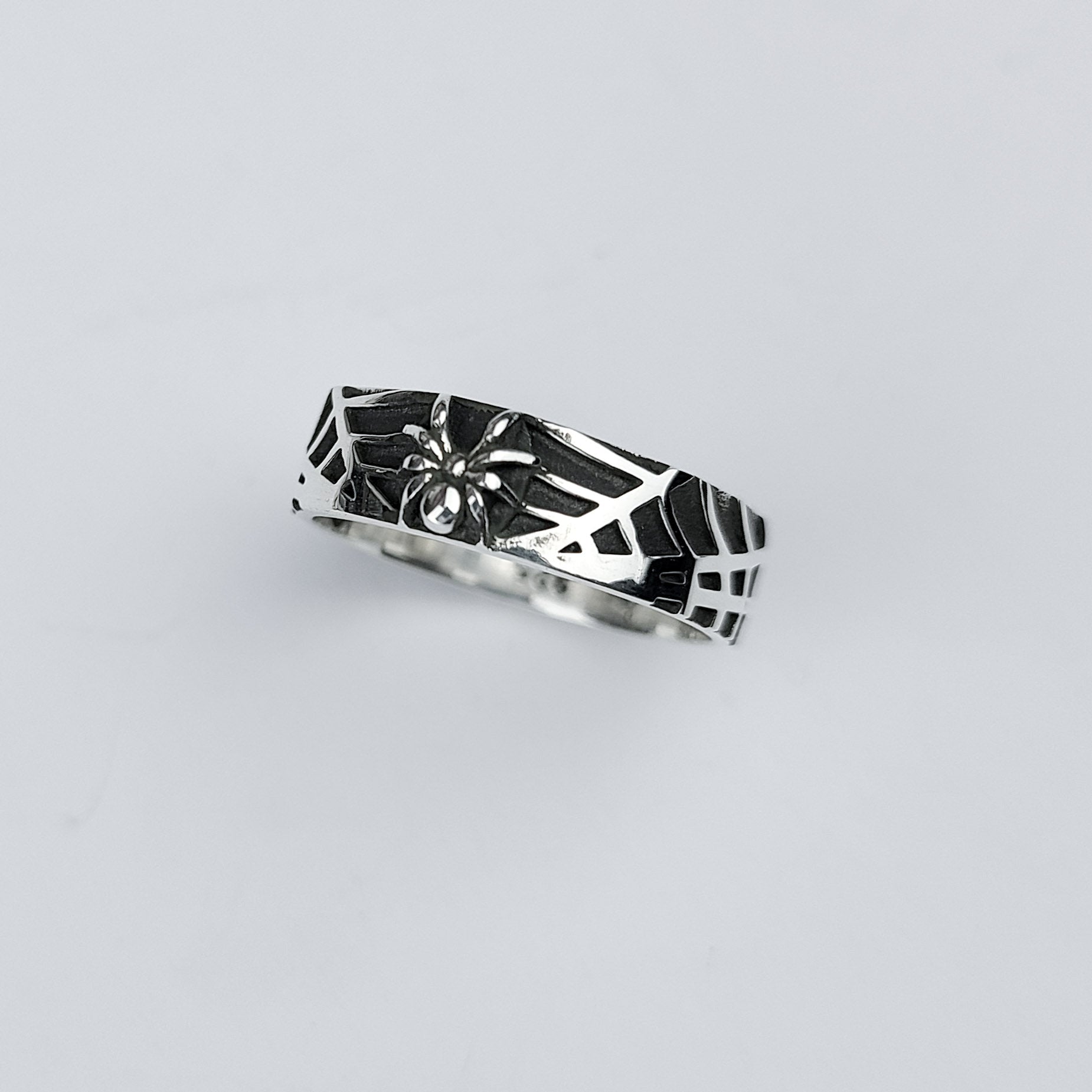 Spider and Spider Web Ring Band