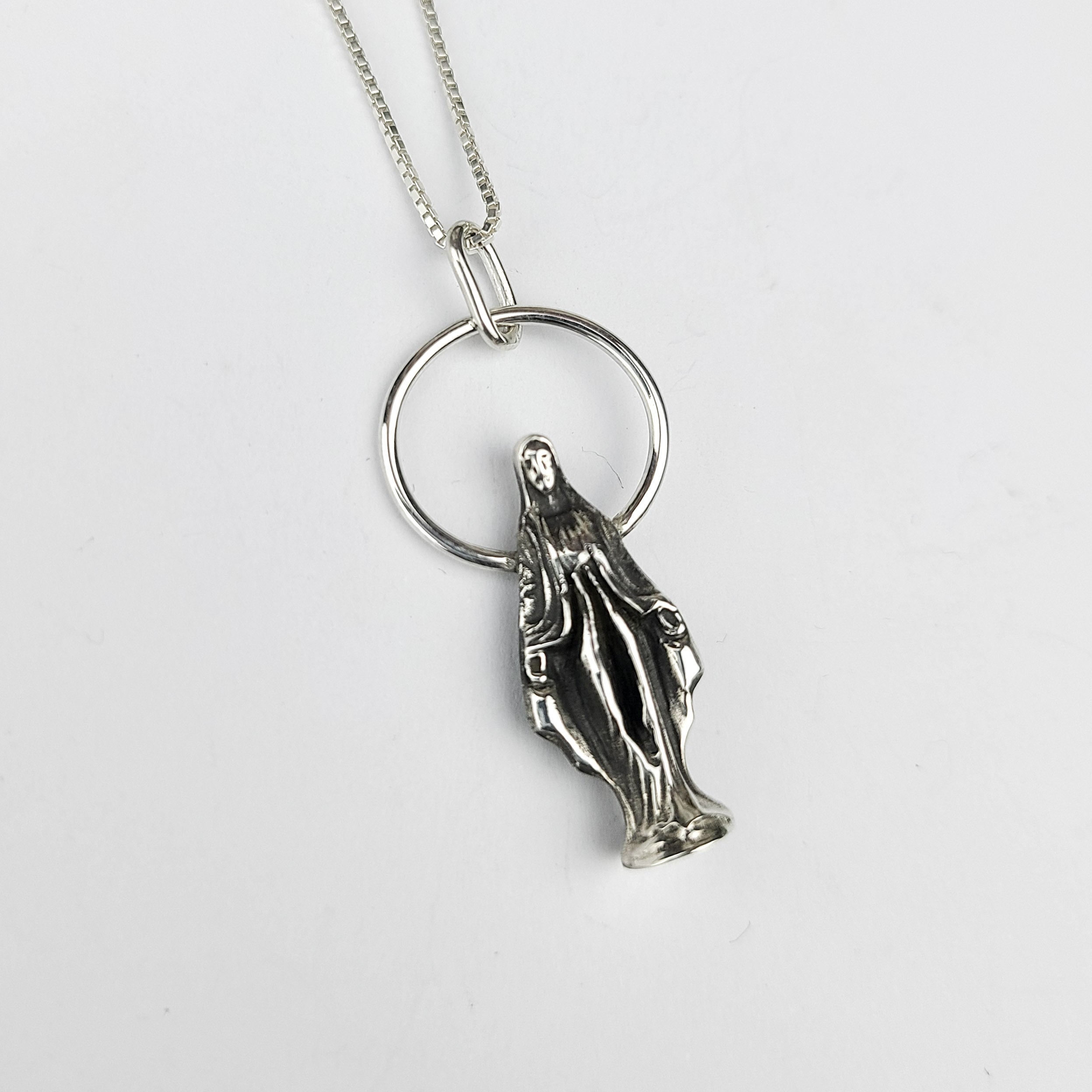 Mother Vulva Virgin Mary Pendant - Inchoo Bijoux