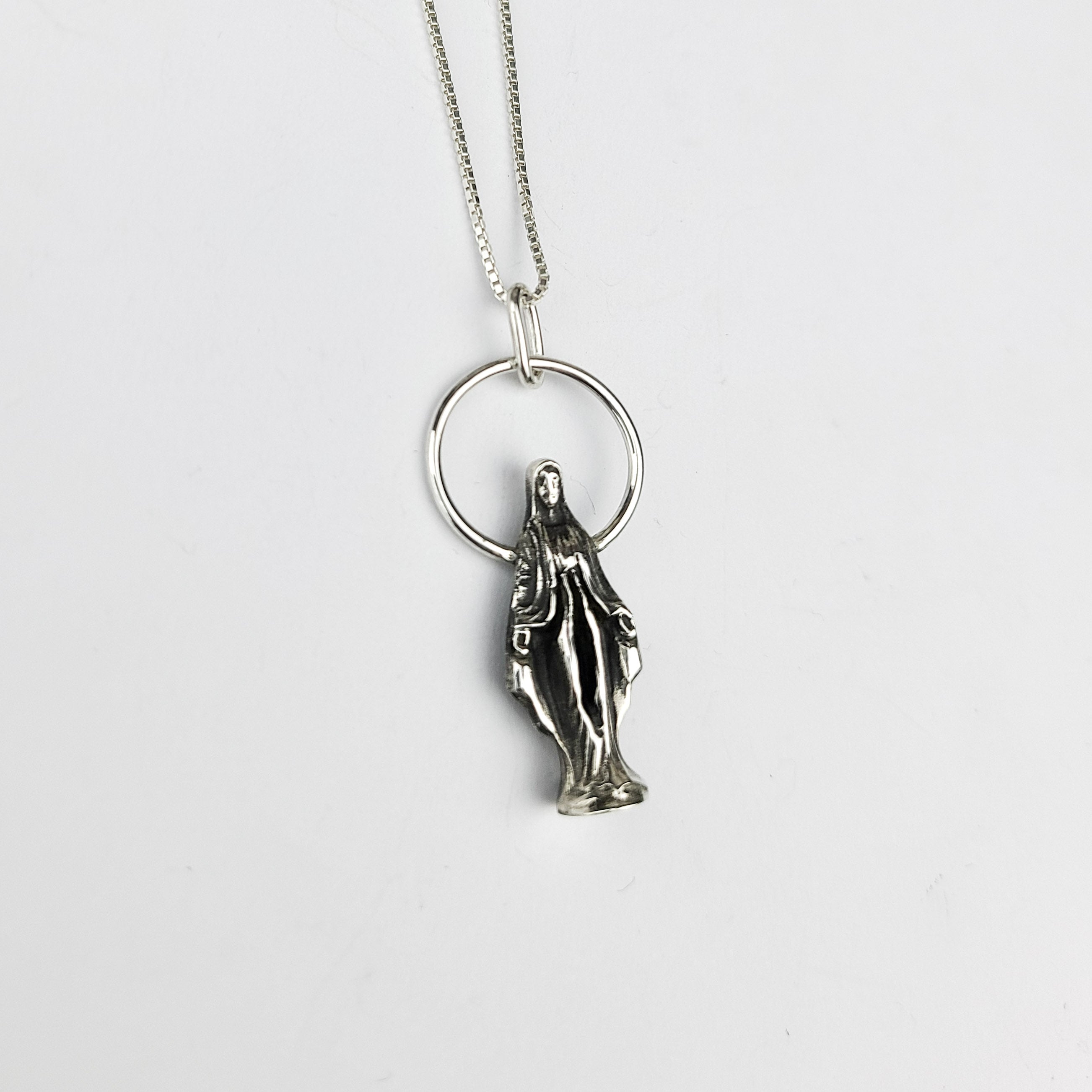 Mother Vulva Virgin Mary Pendant - Inchoo Bijoux