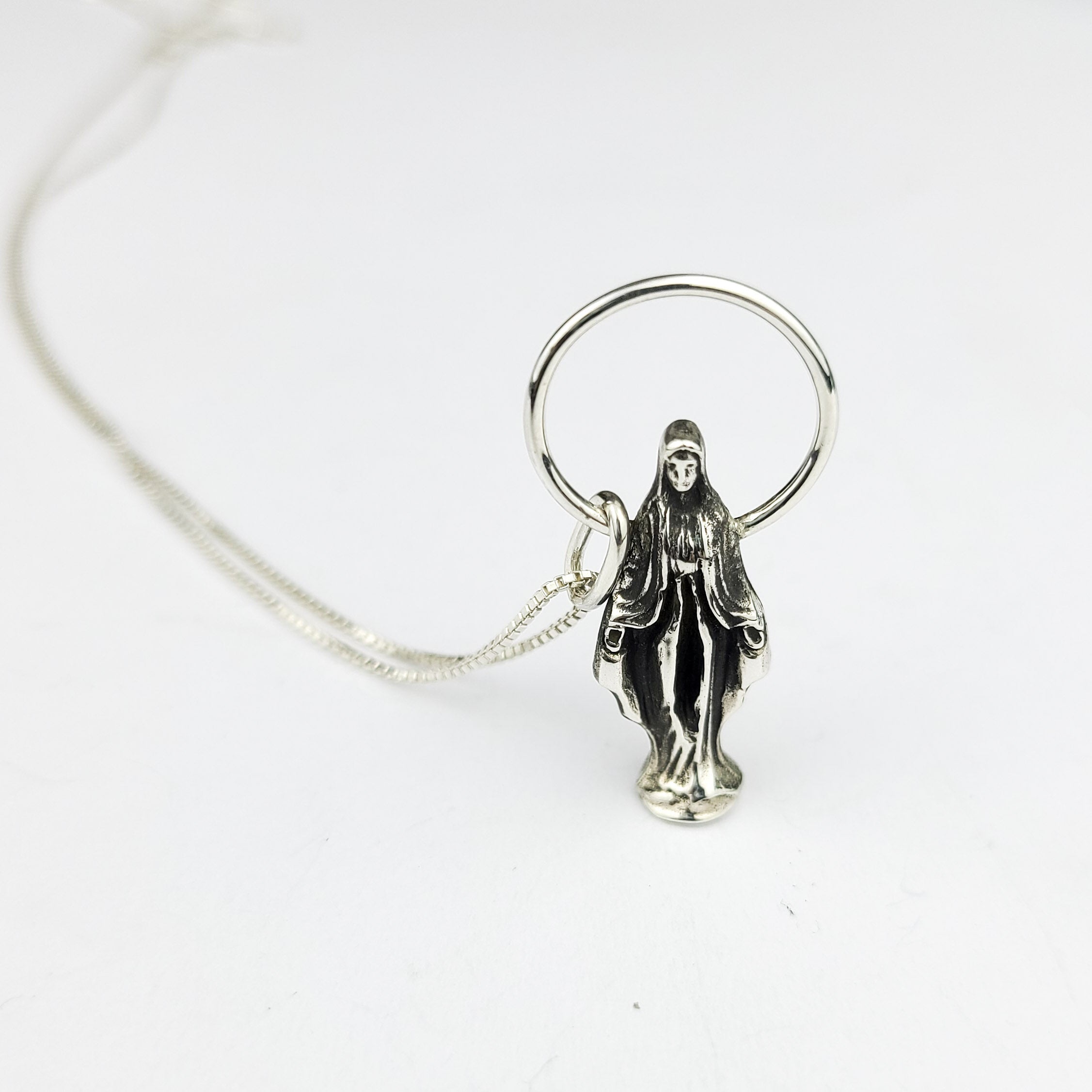 Mother Vulva Virgin Mary Pendant - Inchoo Bijoux
