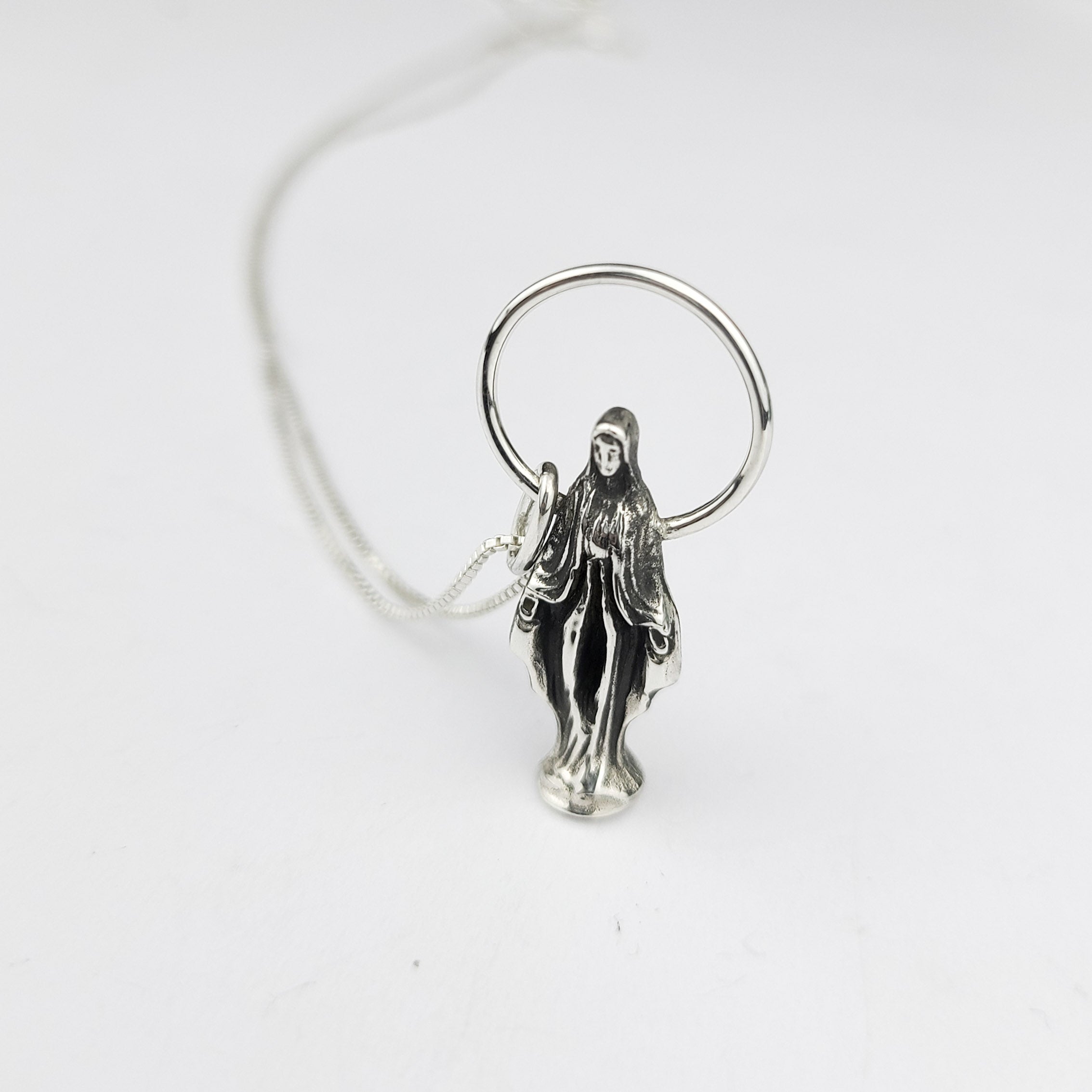 Mother Vulva Virgin Mary Pendant - Inchoo Bijoux