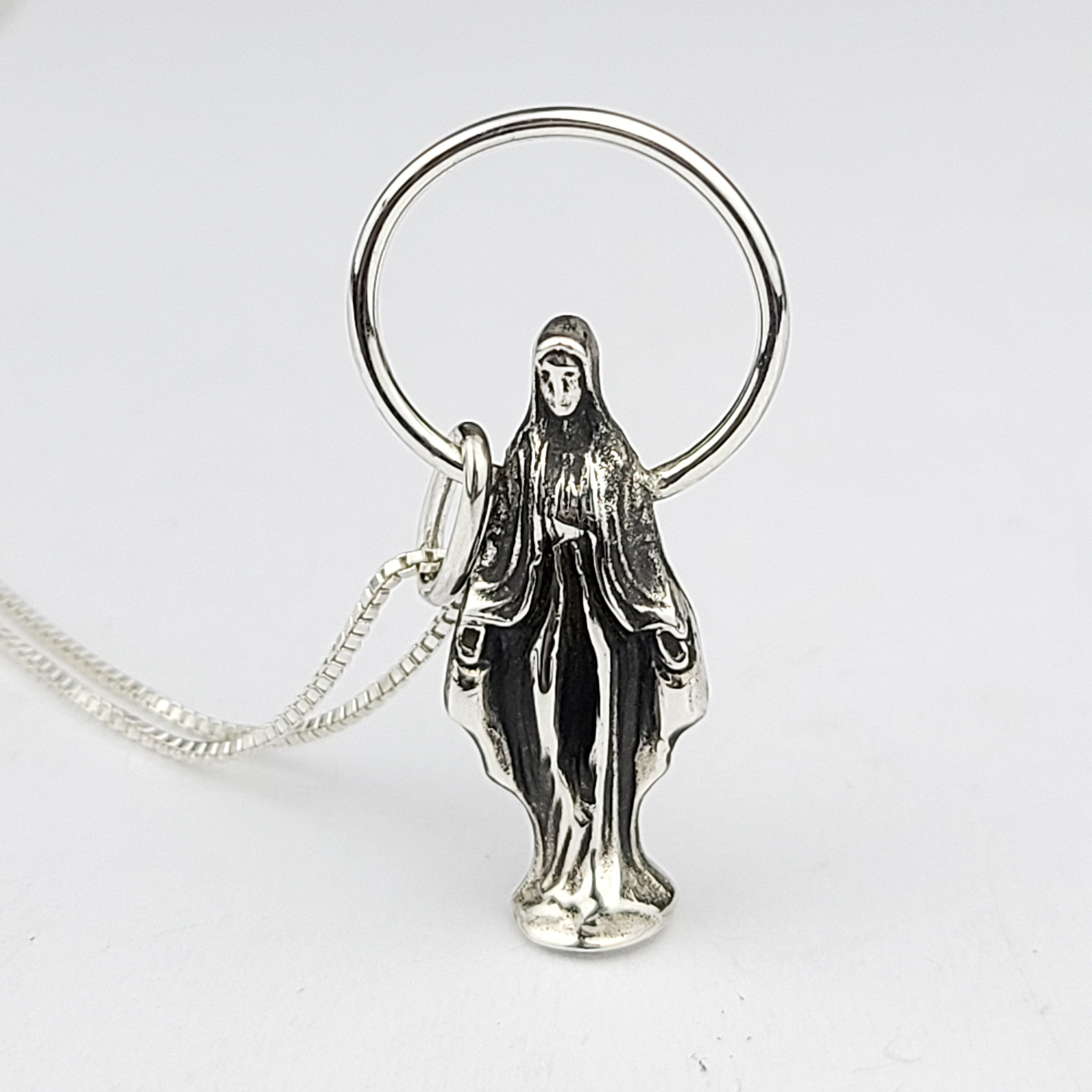 Mother Vulva Virgin Mary Pendant - Inchoo Bijoux