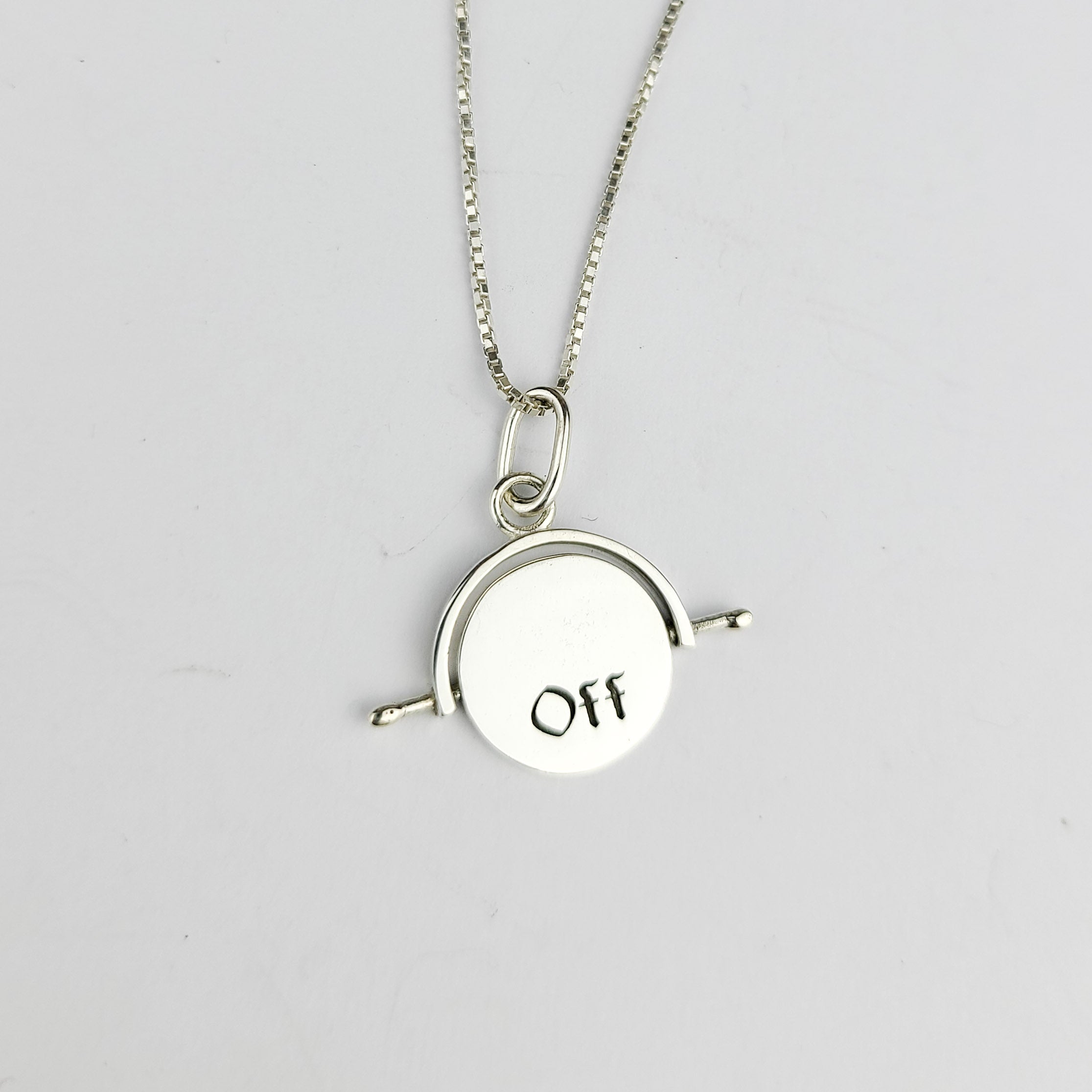Fuck Off Spinning Pendant - Inchoo Bijoux