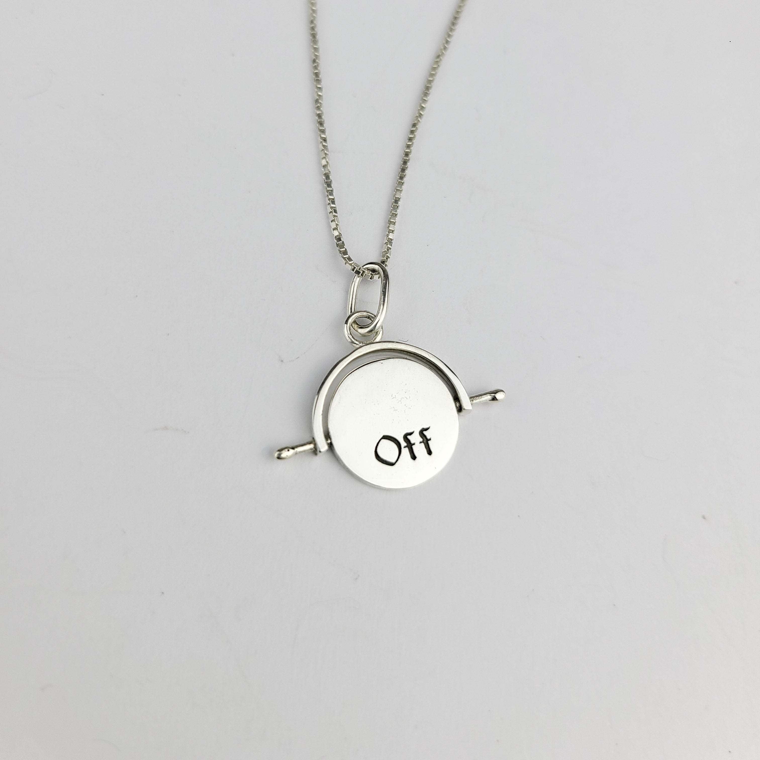 Fuck Off Spinning Pendant - Inchoo Bijoux