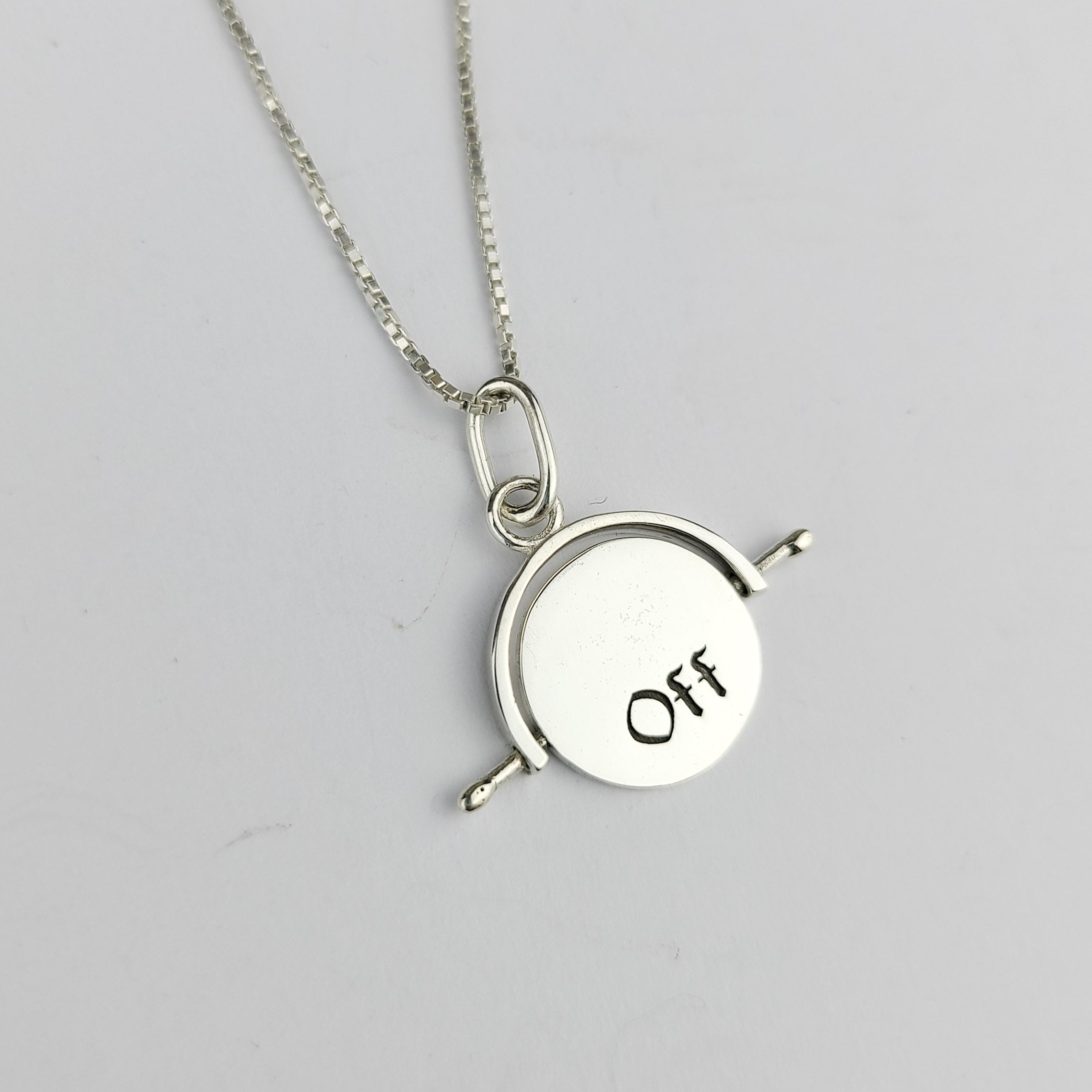 Fuck Off Spinning Pendant - Inchoo Bijoux